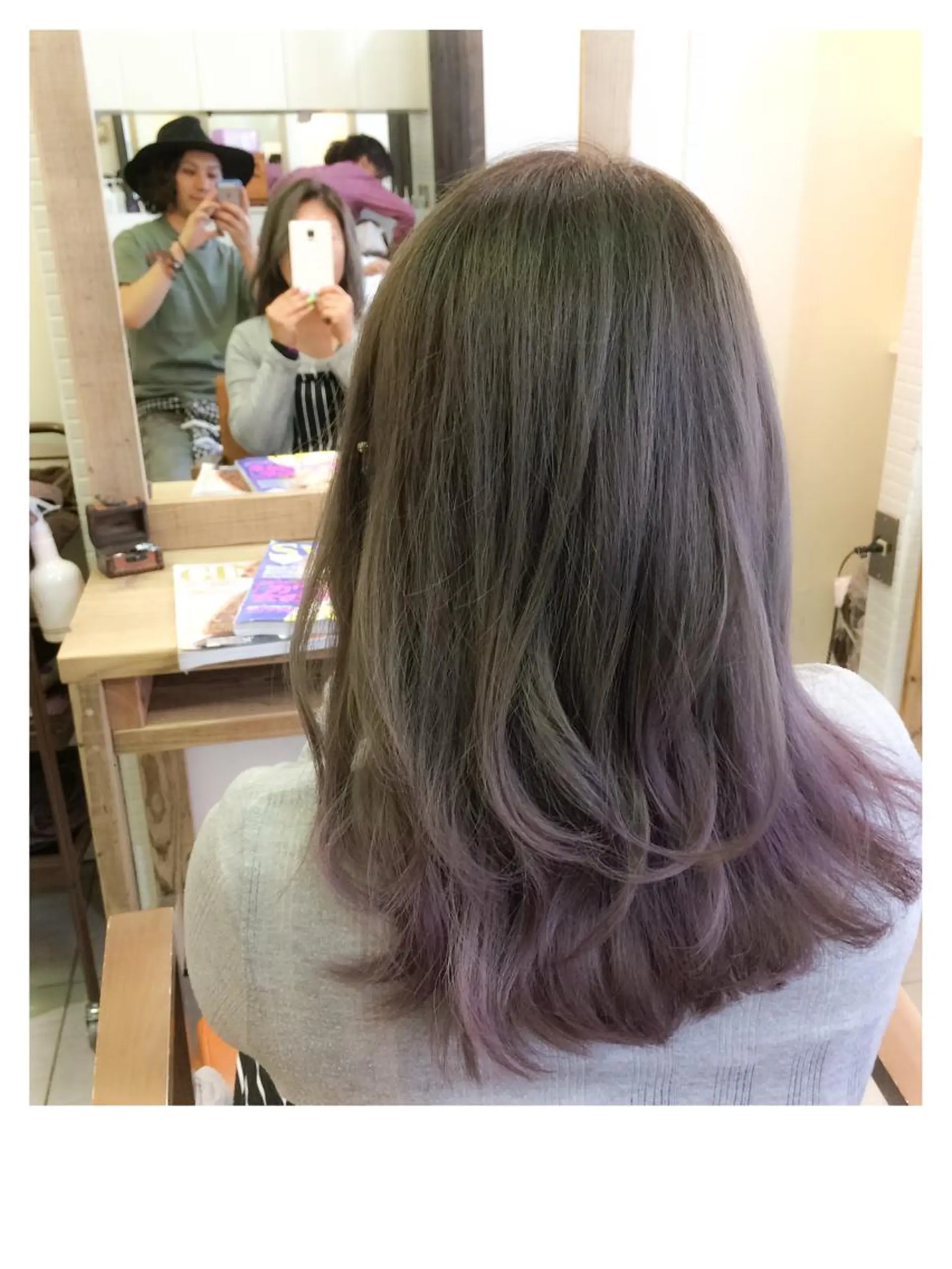 ショート ミディアム セミロング ロング カラー ブリーチ グラデーションカラー グレージュ バイオレットカラー LAGOM hair 《池袋》のヘアスタイル