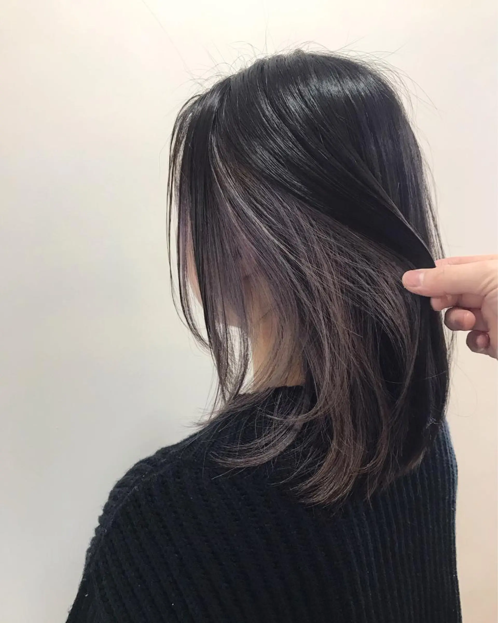 カラー アッシュ ブリーチ インナーカラー ラベンダーカラー ラベンダーアッシュ ヘアカラー フラム所属・WATANABE MISAKIのヘアスタイル