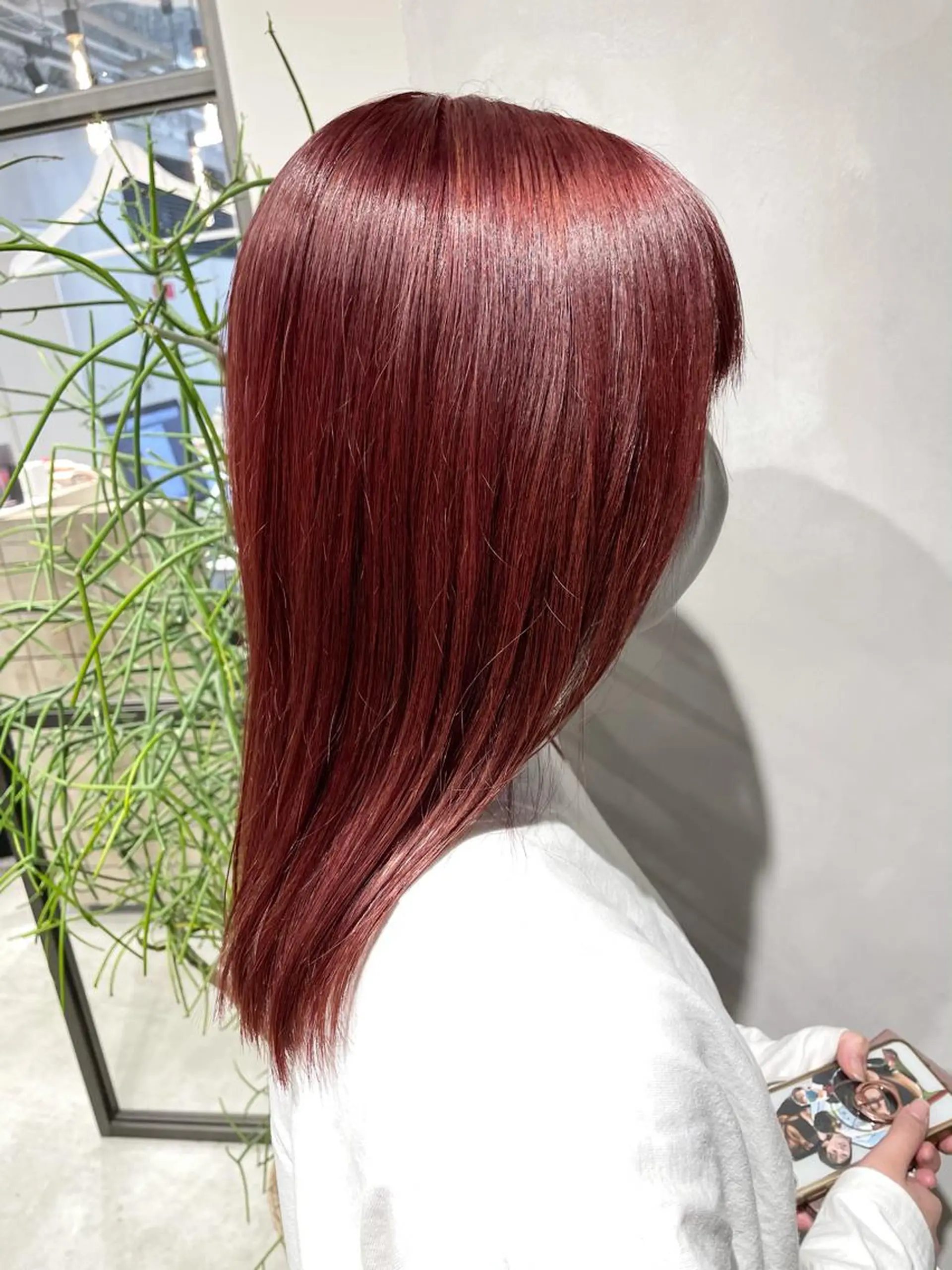 セミロング カラー ハイトーン×レイヤー ／遠藤将太のヘアスタイル