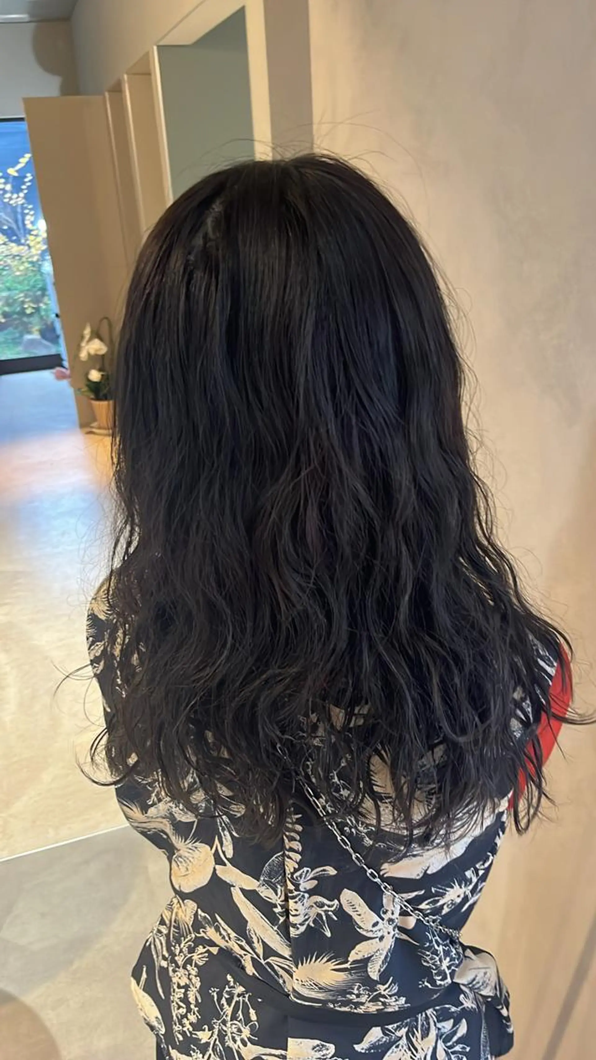 ロング 中屋 日和のヘアスタイル