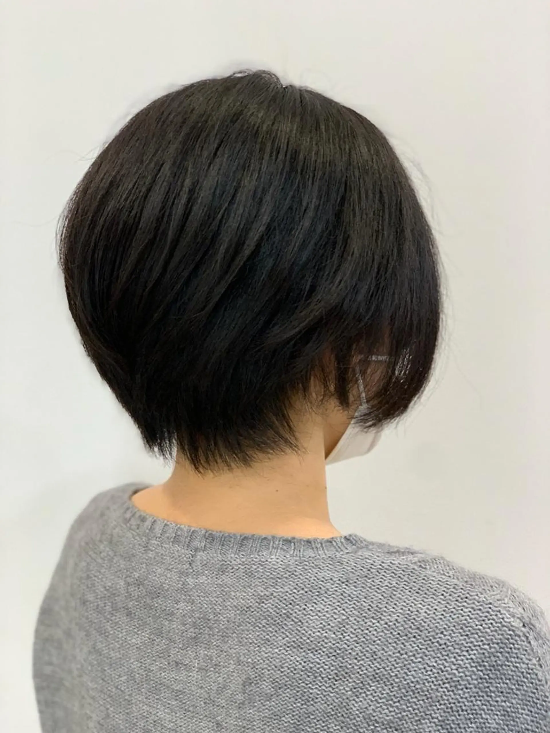 ショート 丁寧なカットが評判！ 生駒富雄☆丸上のヘアスタイル