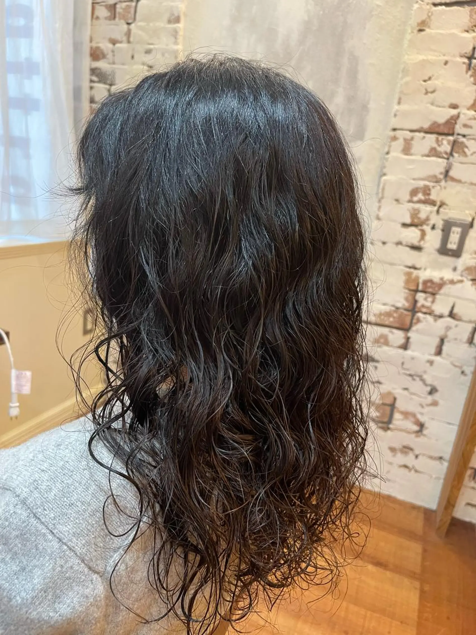 ロング パーマ 🇰🇷 韓国ヘア/ sumire 🫧のヘアスタイル