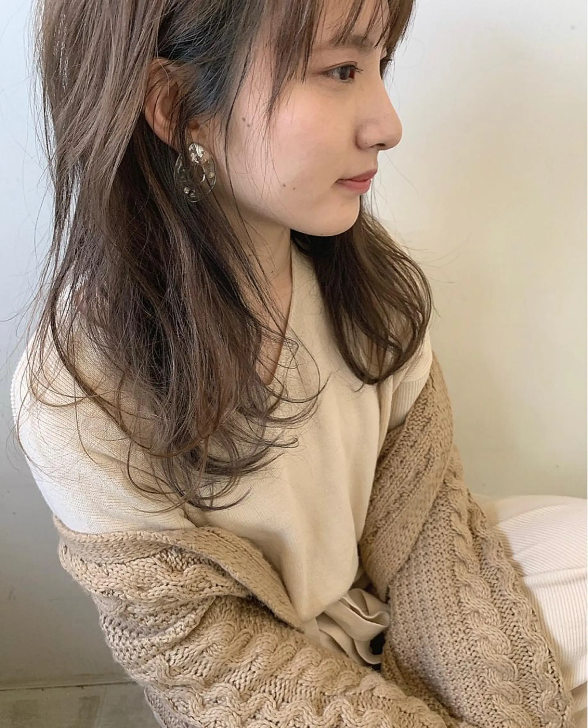 セミロング カラー ITO YUKIのヘアスタイル