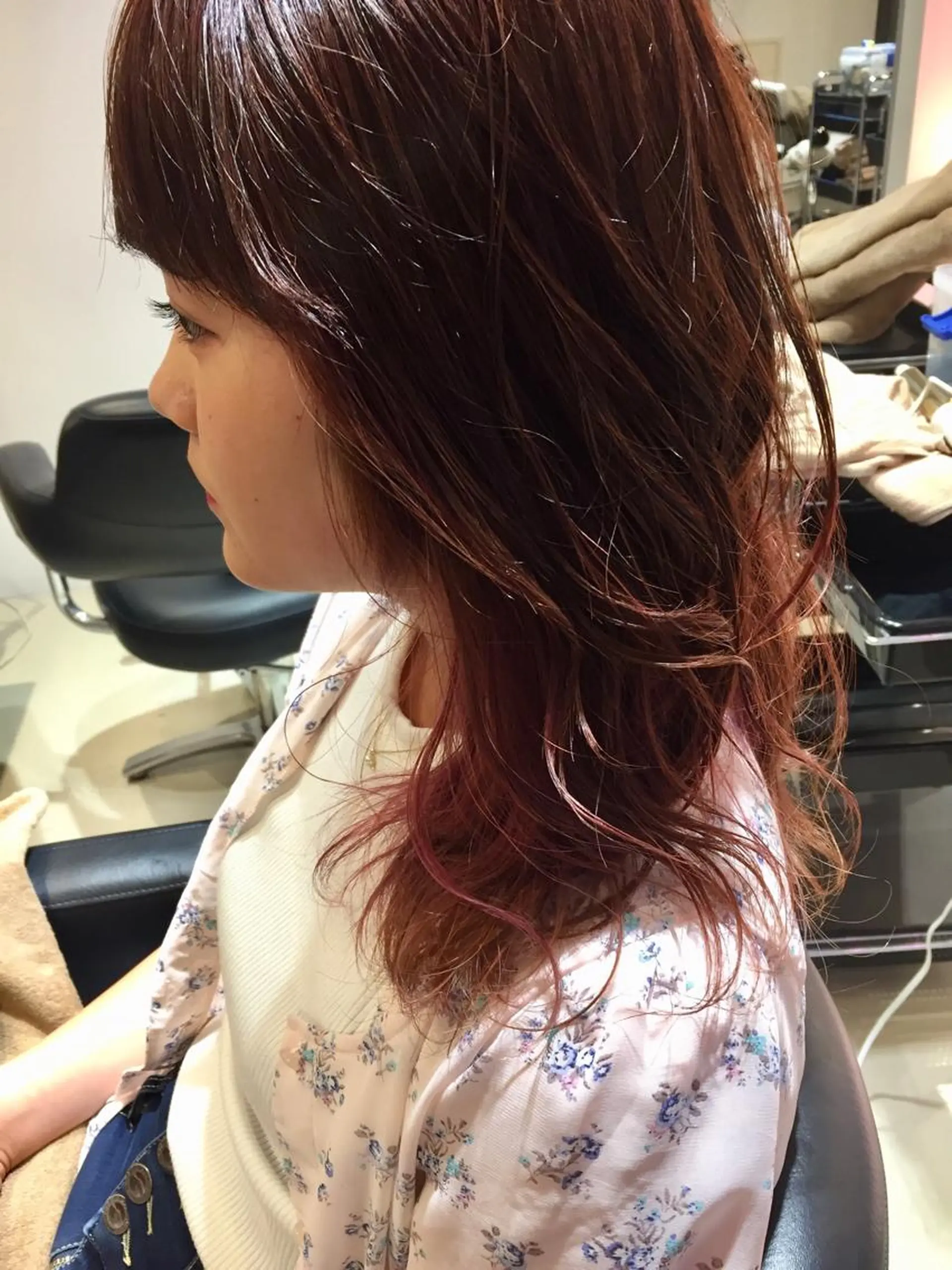 セミロング カット ヘアカラー トリートメント 所渉/韓国レイヤー /ウルフカットのヘアスタイル