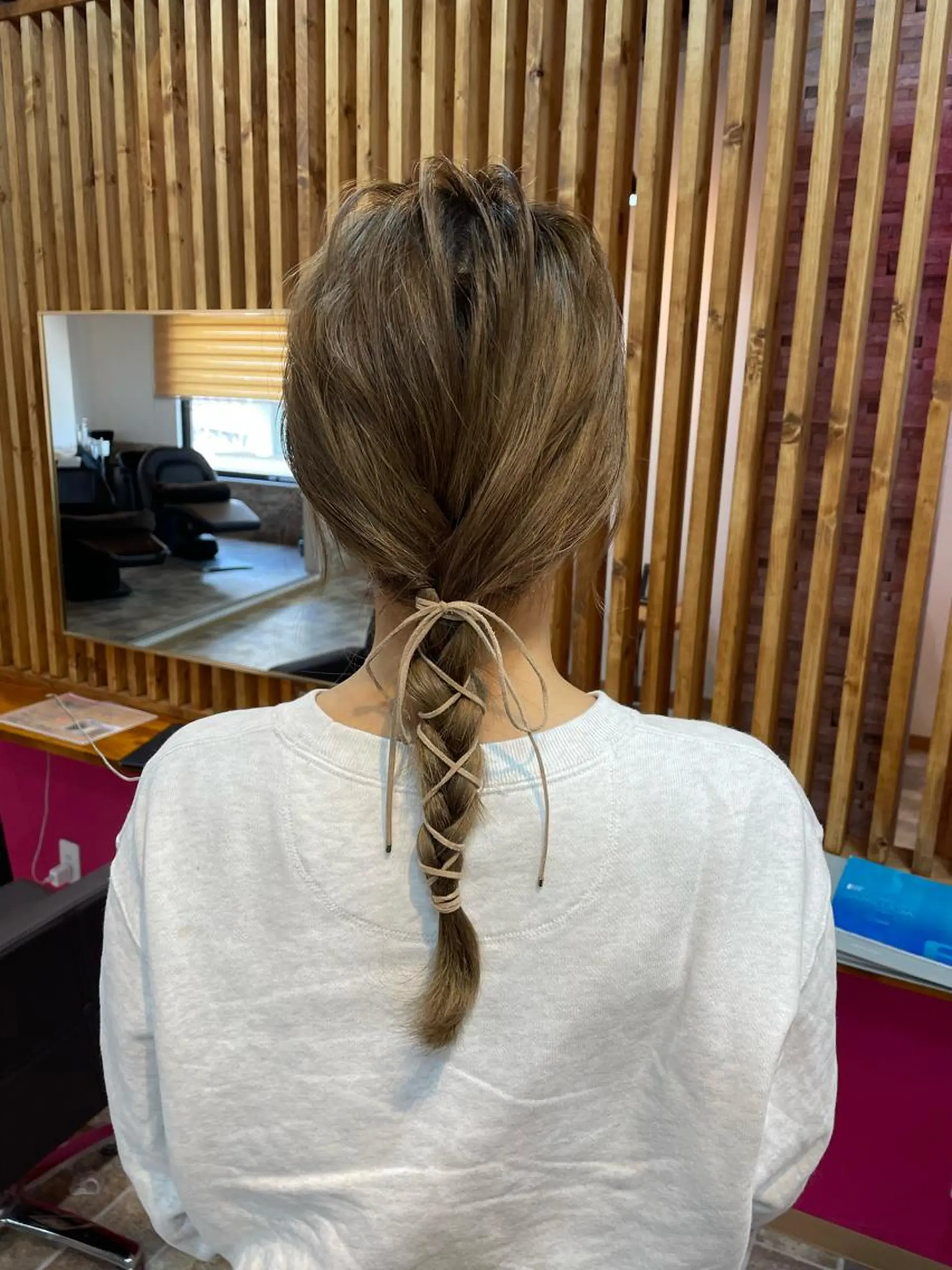 ロング ヘアアレンジ ヘアセット Ammi hair所属・YUI/ ブリーチカラー🌷のヘアスタイル