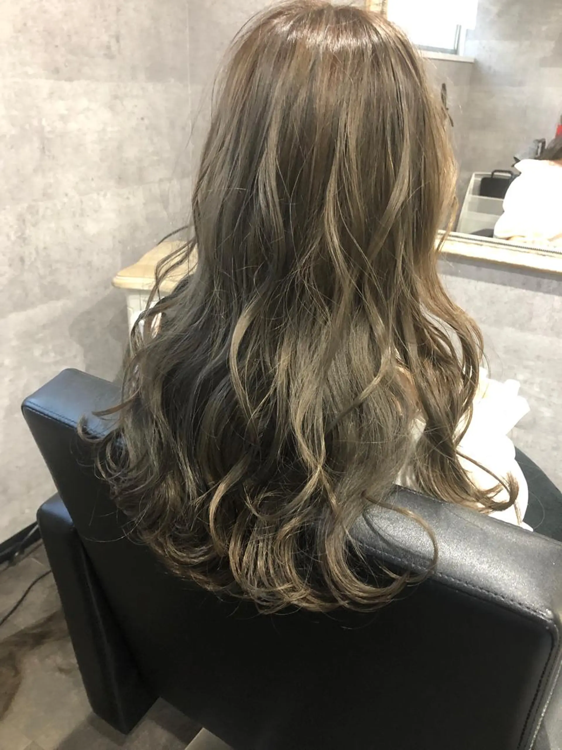 ロング カラー 齋藤 彬のヘアスタイル