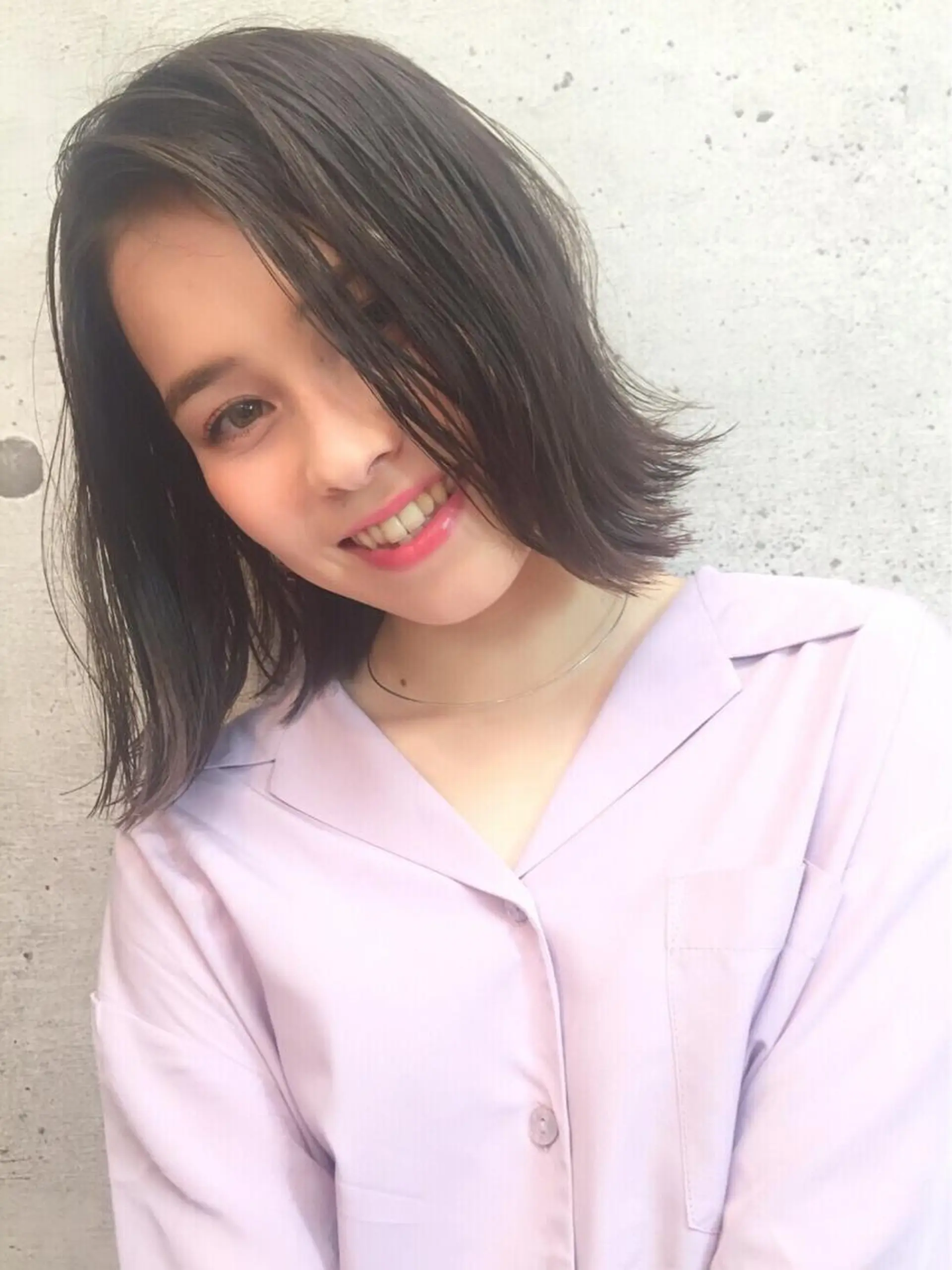 ショート カラー 切りっぱなしボブ ボブ カット トリートメント 齋藤 咲のヘアスタイル