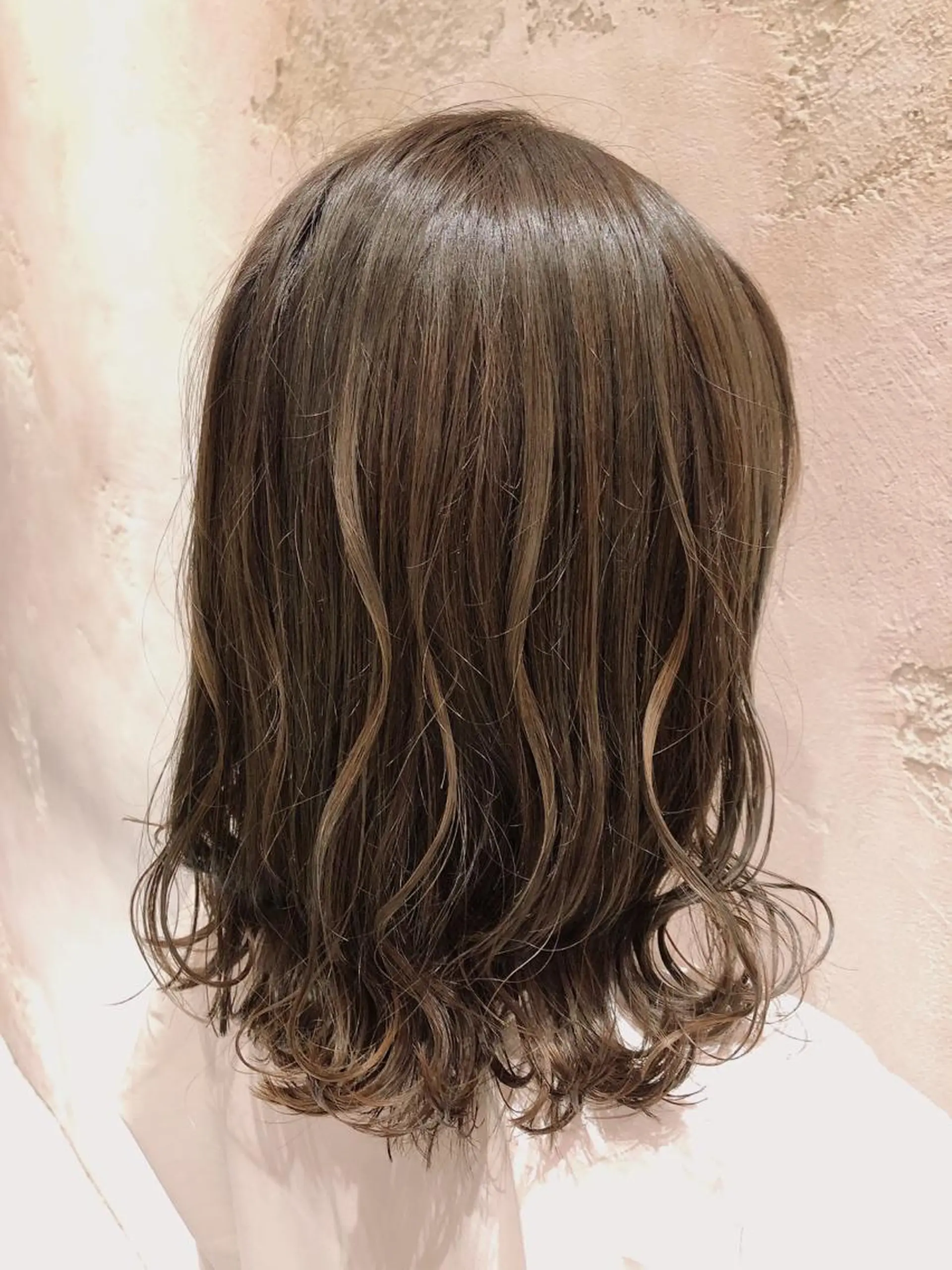 ミディアム アッシュ カット ヘアカラー トリートメント 代表山口ひな 髪質改善のプロのヘアスタイル