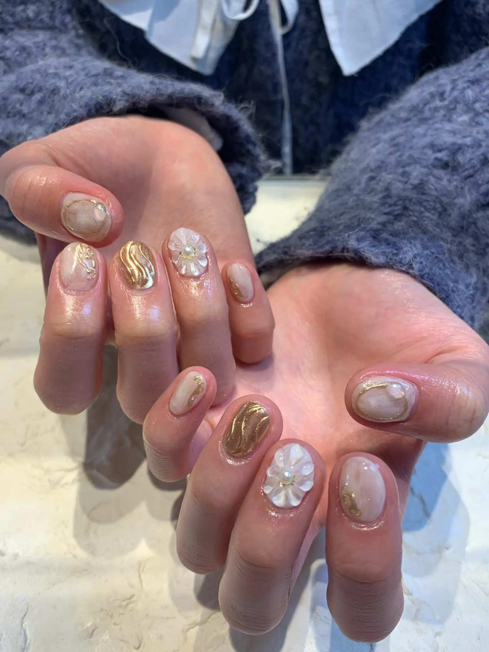 ネイル ぷっくりネイル マキノ ユイのネイルデザイン