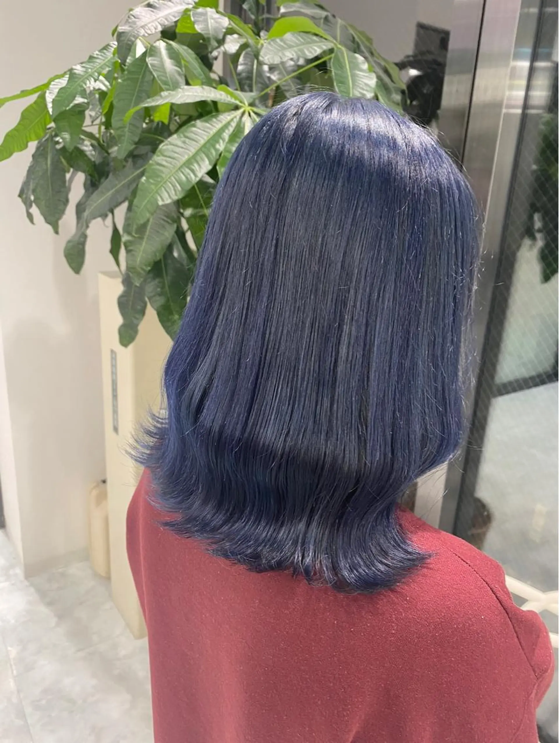 ミディアム カラー ヘアアレンジ ブルーカラー 透明感カラー ダブルカラー ネイビーカラー ヘアカラー トリートメント ブリーチなしの達人 🌈KAITOのヘアスタイル