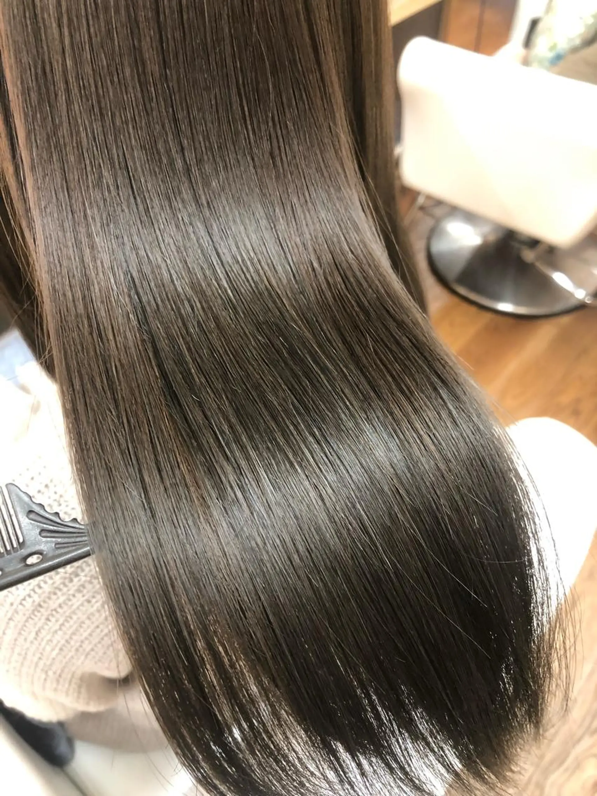 ロング カラー テクニカルディレクタ ー葛西凌大のヘアスタイル