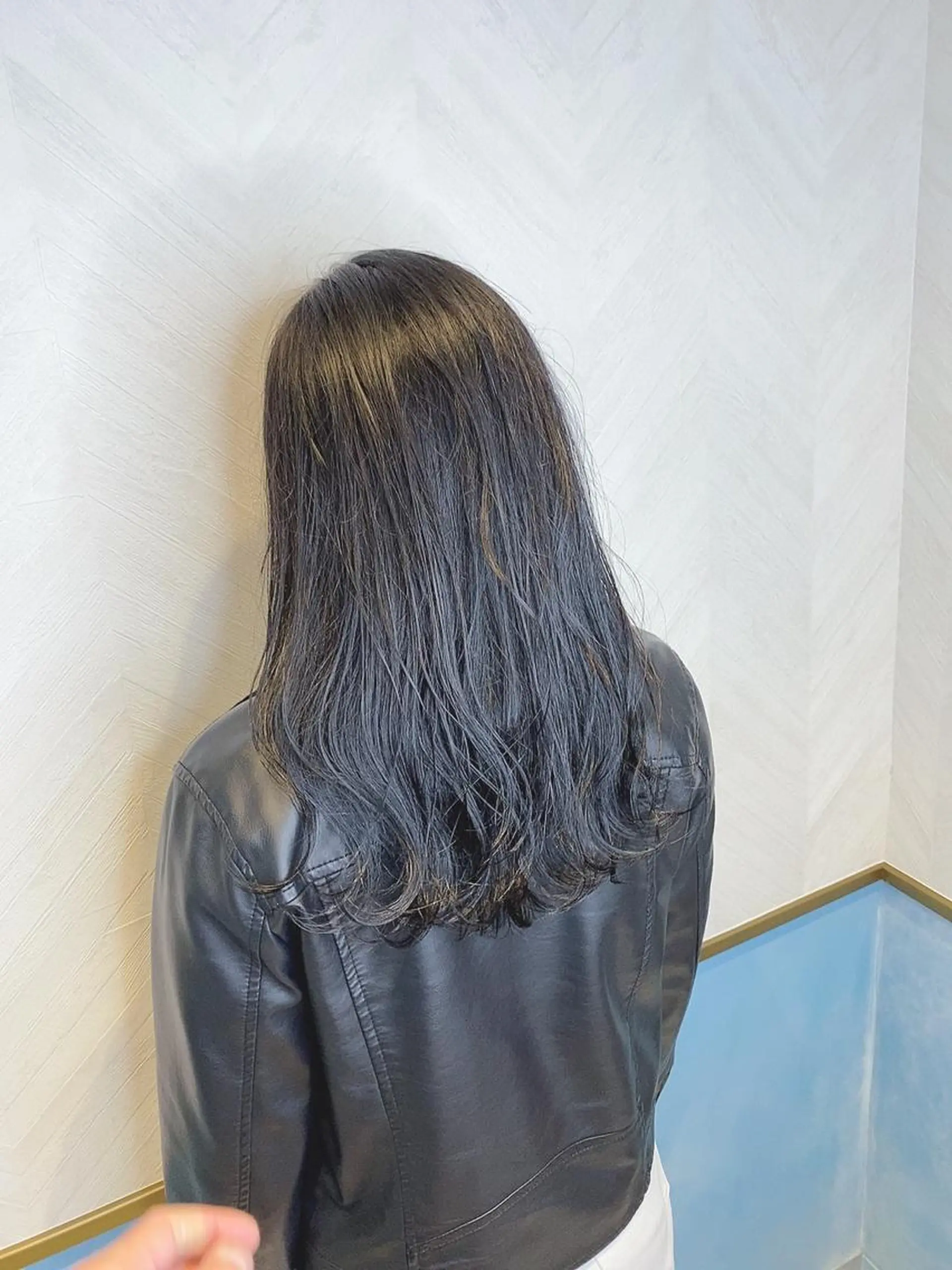 セミロング カット ヘアカラー トリートメント lond strada所属・🌟モテ髪ショート 🌟店長　津賀涼のヘアスタイル