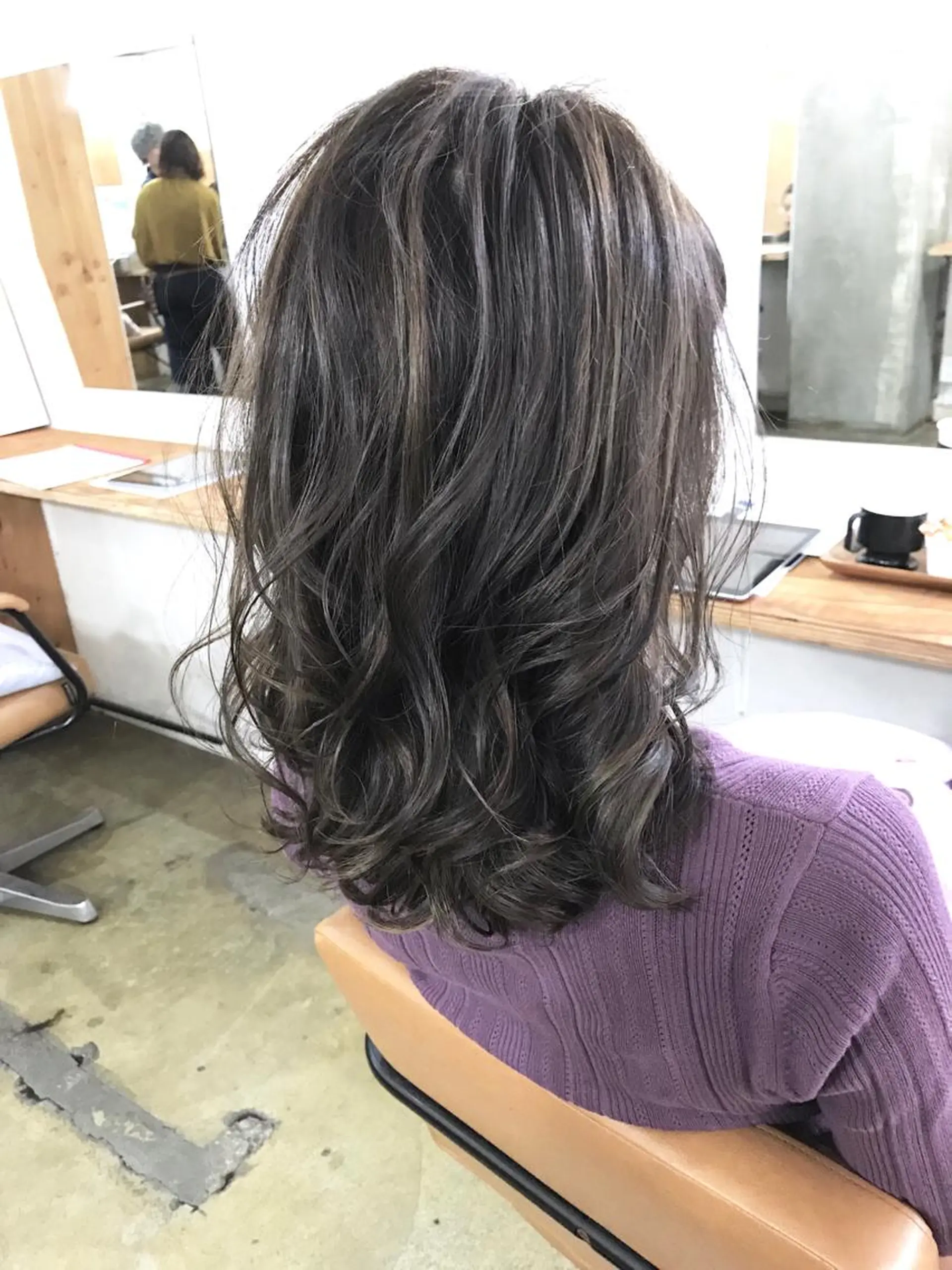 ミディアム カラー 💎髪質改善💎 デザイナーshinのヘアスタイル