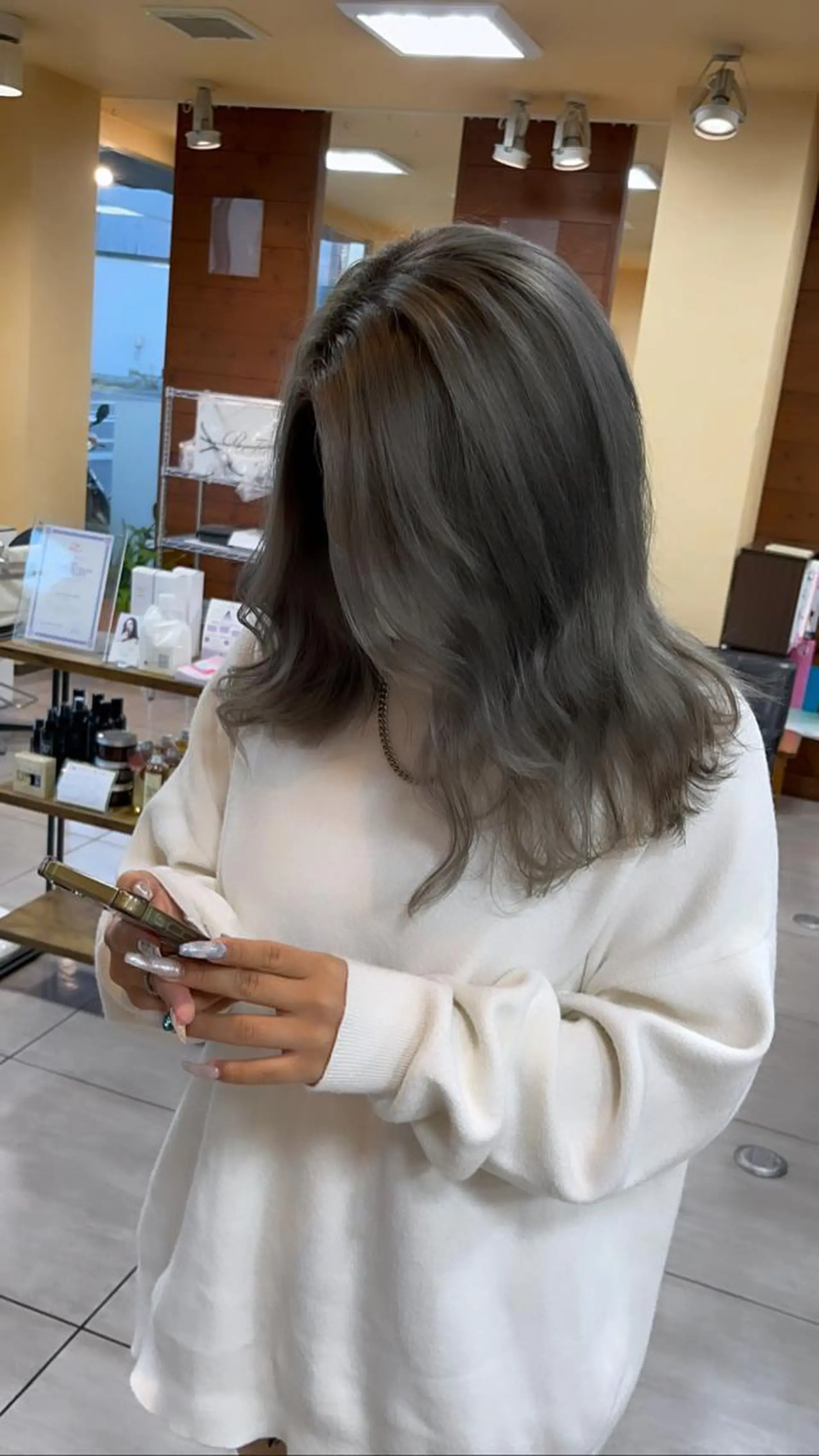 セミロング カラー ヘアアレンジ インナー×縮毛矯正 ピンクカラー澤井里菜のヘアスタイル