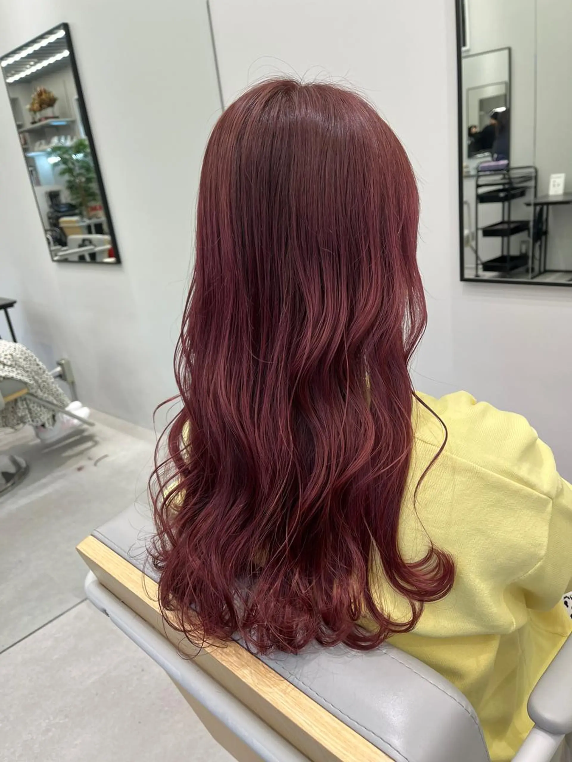 ロング カラー 菅 樹希弥のヘアスタイル