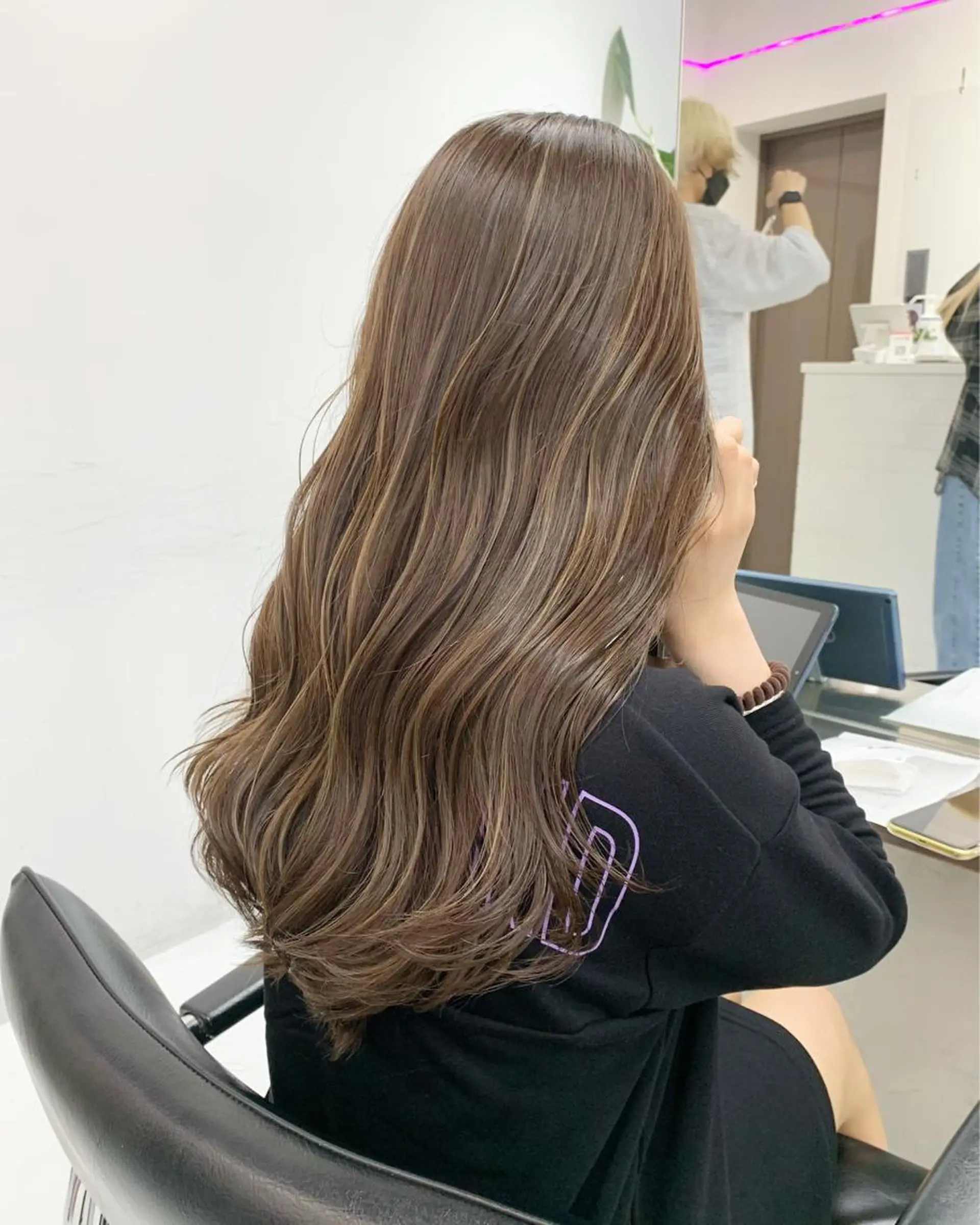 ロング レイヤーカット ヘアカラー ✨カラー指名 No.1✨keitaのヘアスタイル