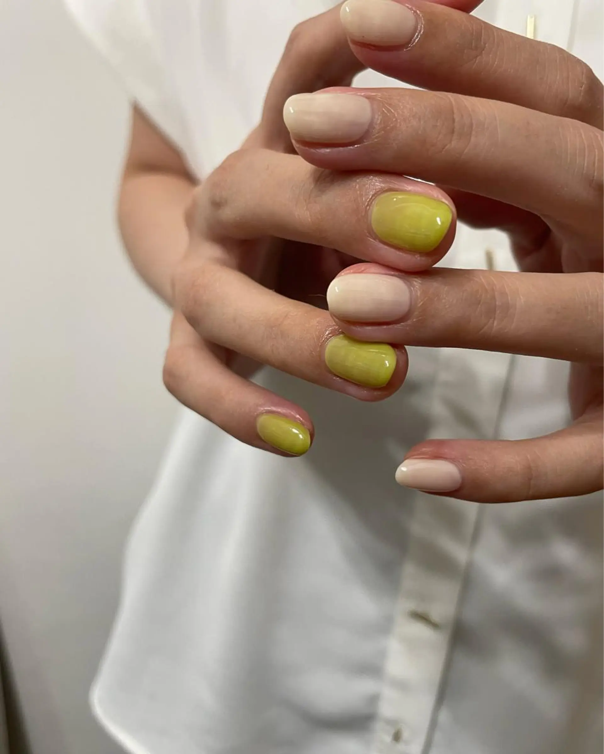 ネイル ハンドネイル フットネイル kiii.__ ✴︎*のネイルデザイン