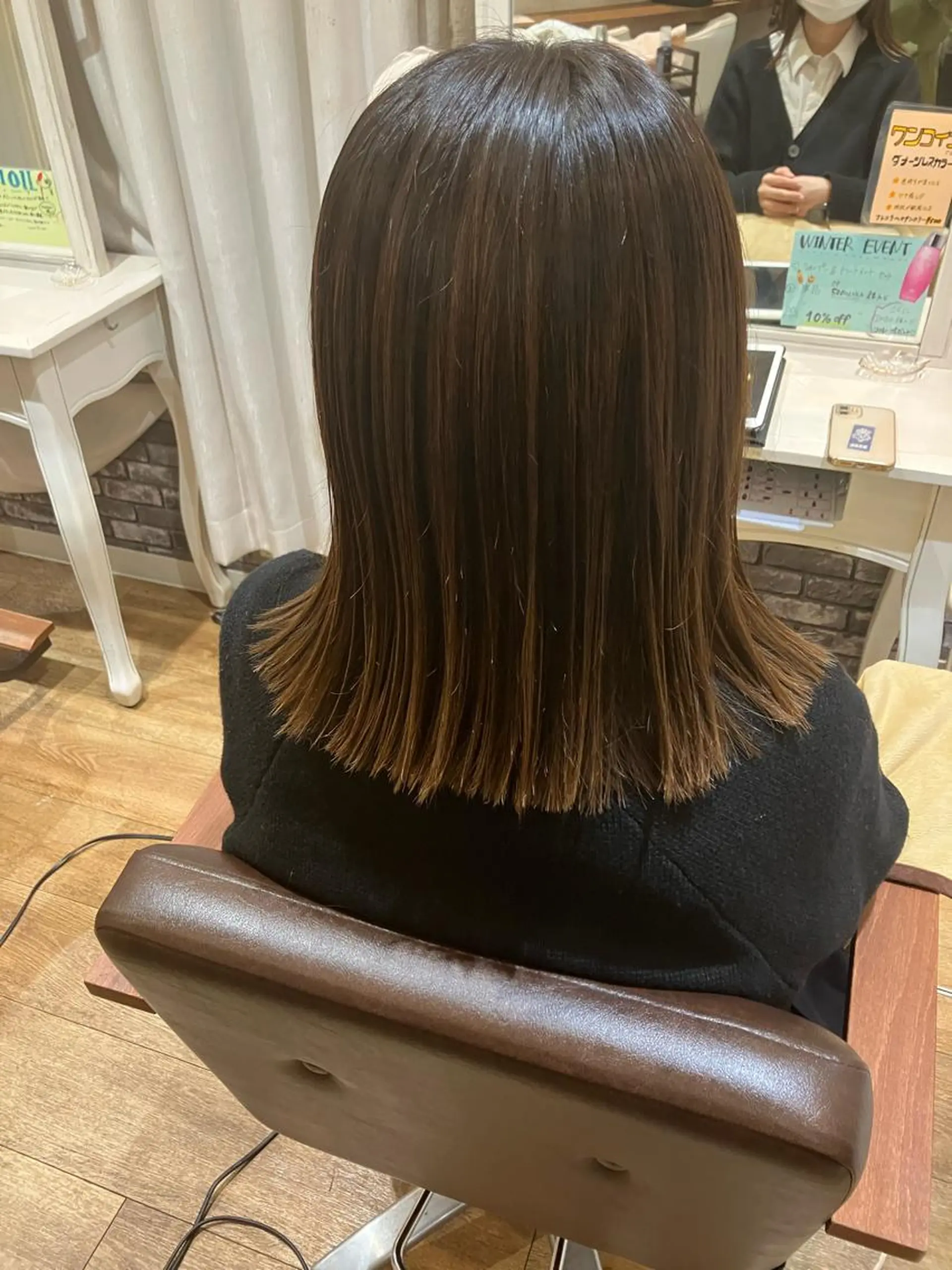 ミディアム mai /attraのヘアスタイル