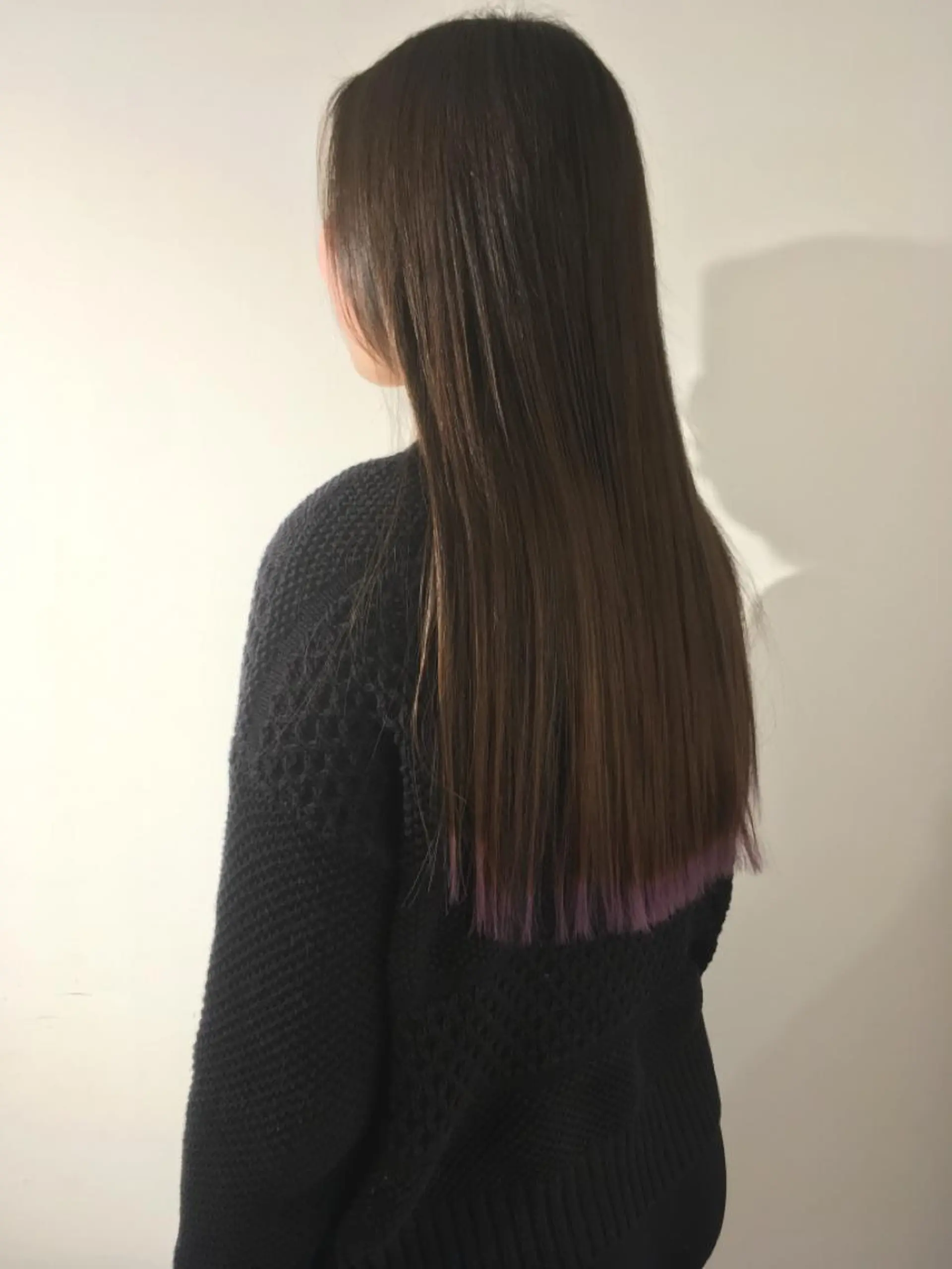 セミロング パープルカラー ヘアカラー ヨナイ チヒロのヘアスタイル