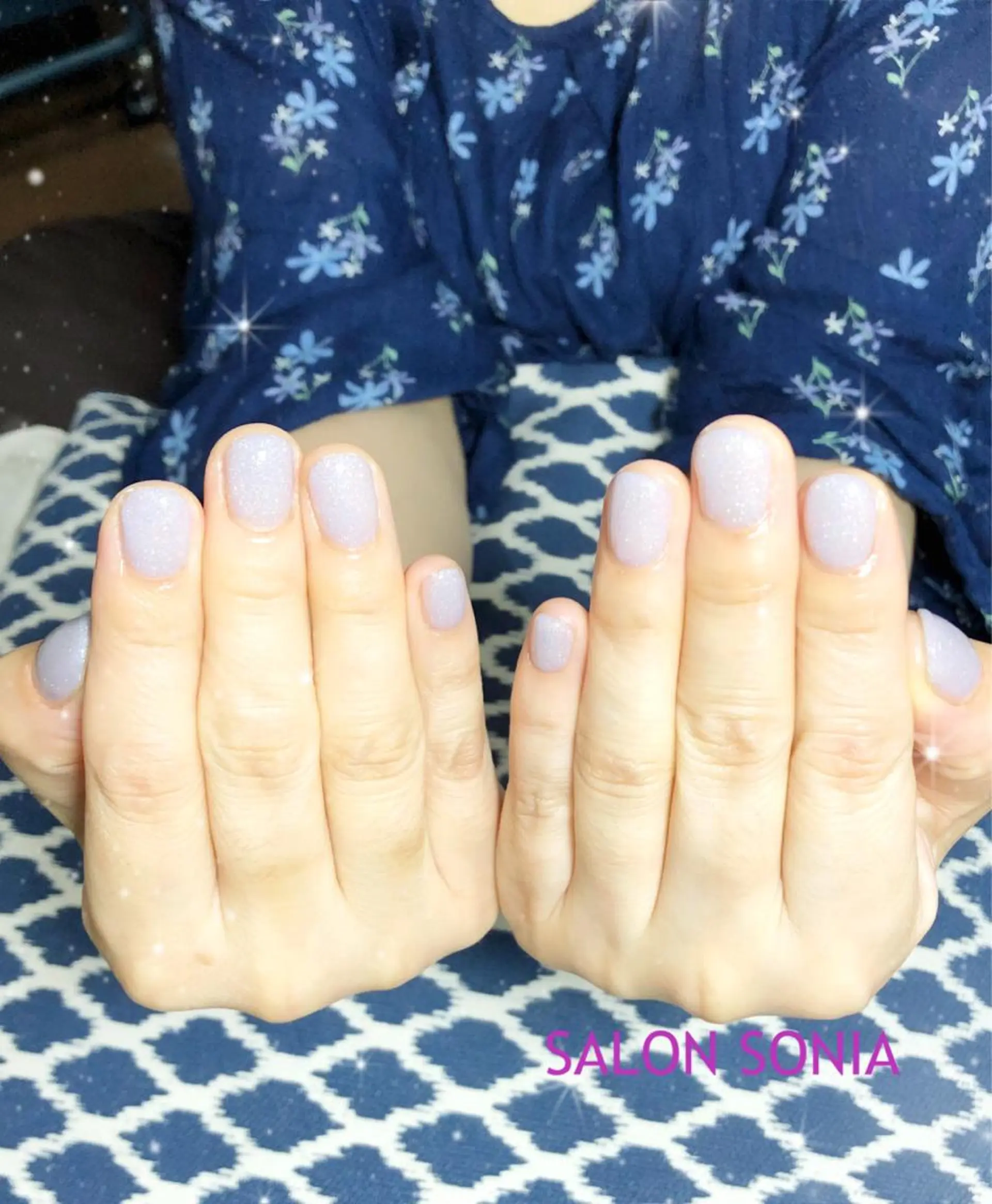 ネイル 小顔・毛穴・たるみ ネイル　似内真樹のエステ・リラクイメージ