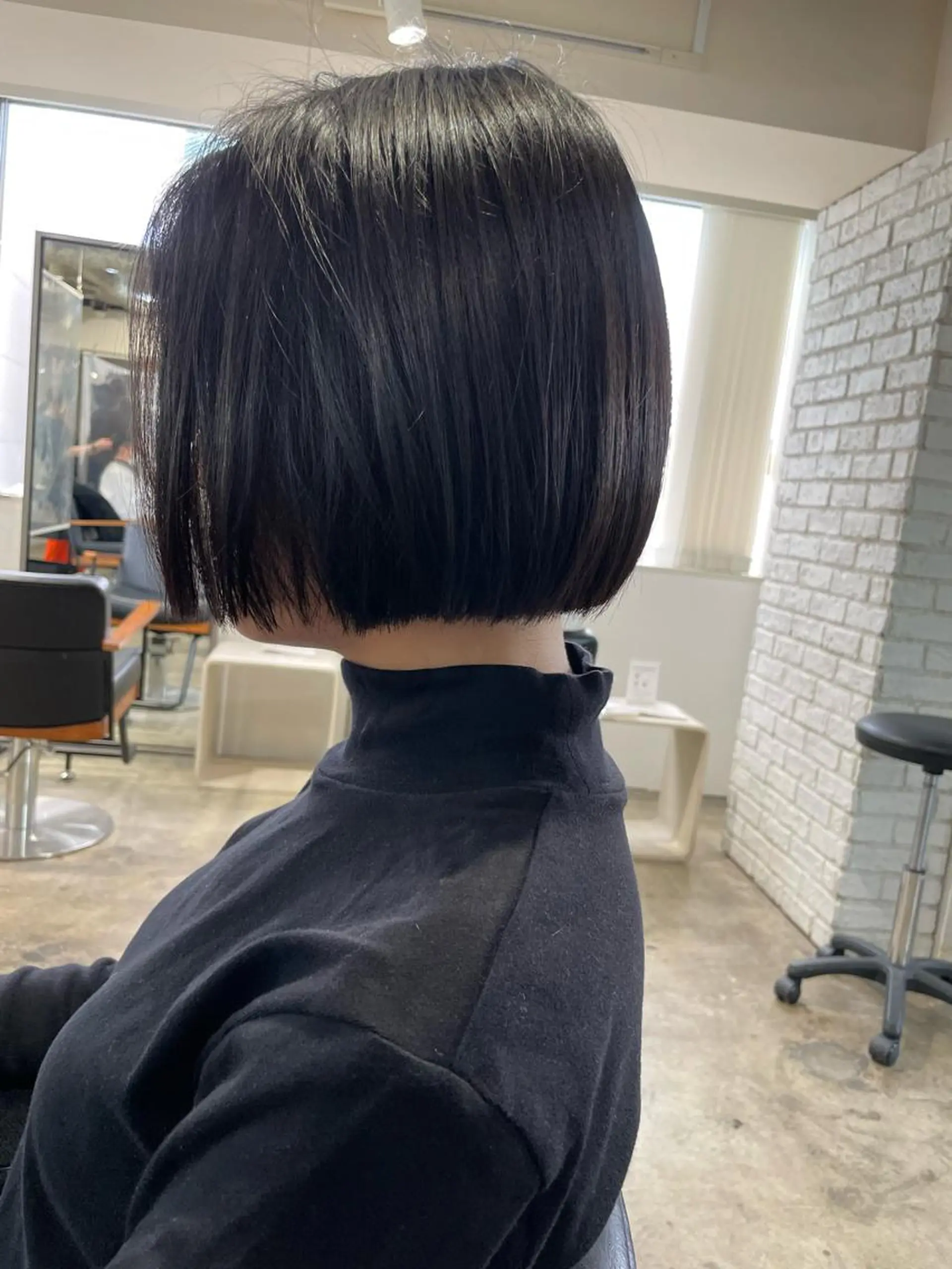 ミディアム ボブ カット ヘアカラー トリートメント 💫カットはなんでも 得意です✂️のヘアスタイル