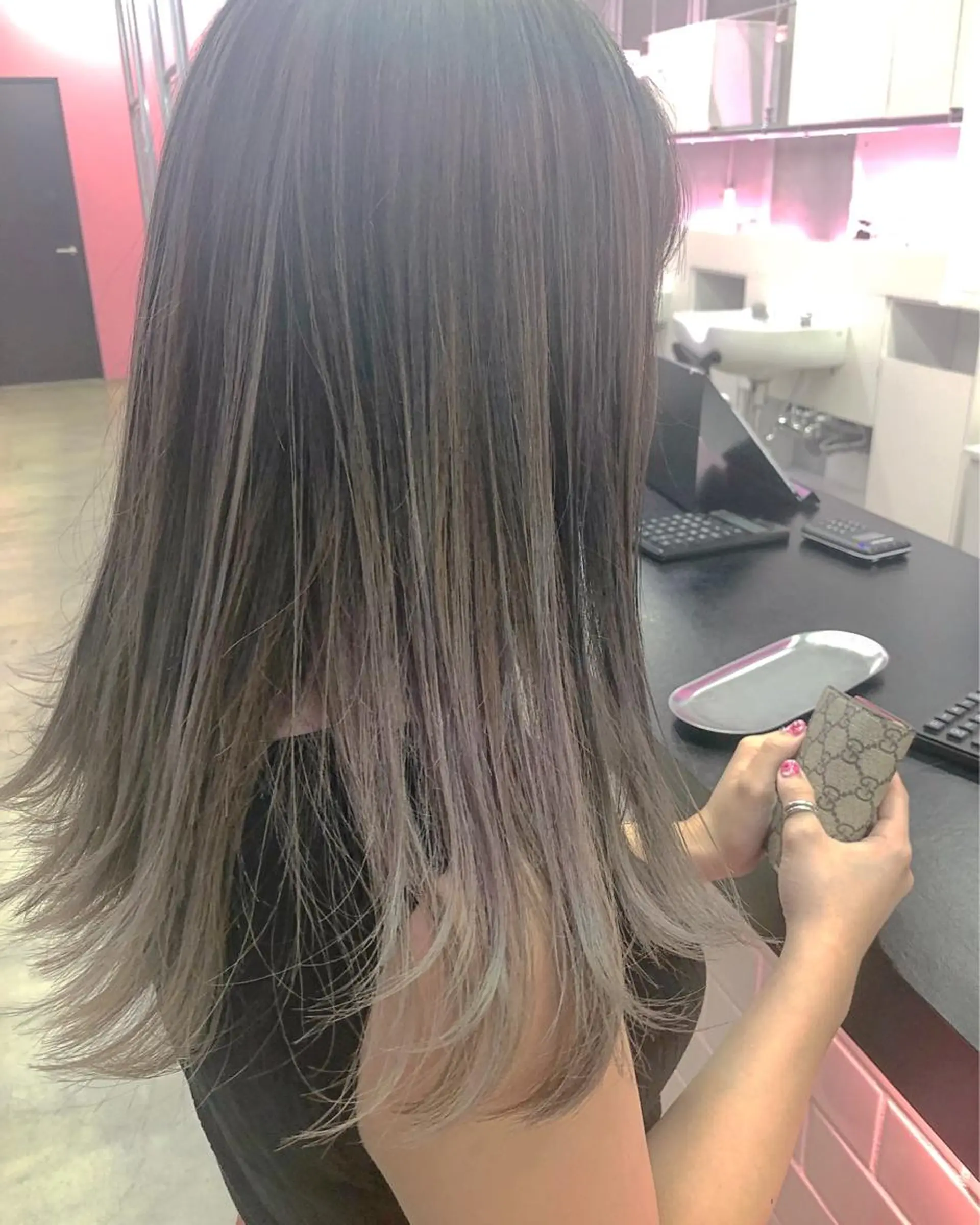 ミディアム ヘアカラー トリートメント 店長 小池アキトのヘアスタイル