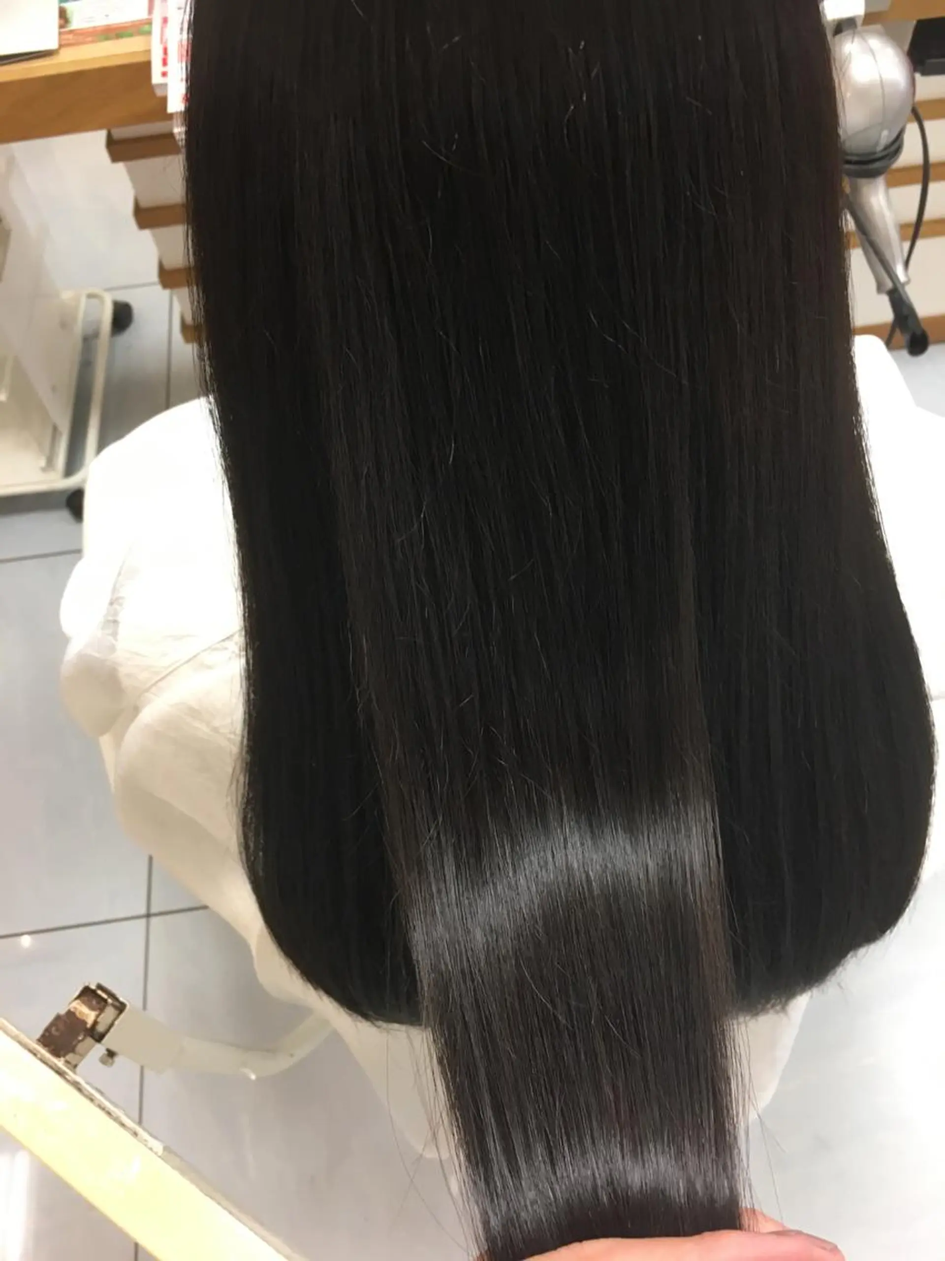セミロング カラー パーマ イルミナカラー ヘアカラー トリートメント 髪質改善/縮毛矯正 /レイヤー岡部のヘアスタイル