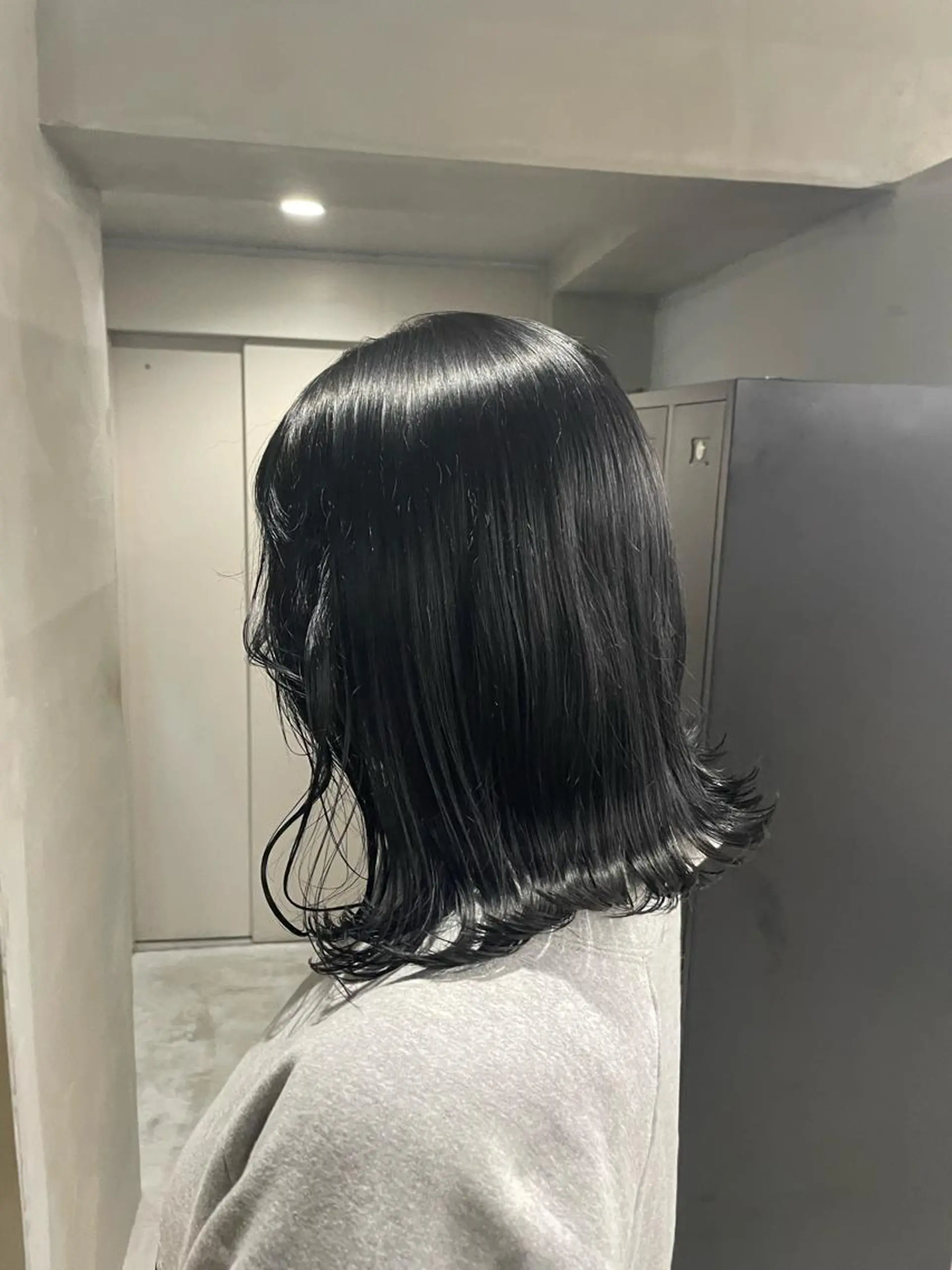 ミディアム カラー ヘアアレンジ 黒髪 ブルーカラー ブルーブラック HERMITAGE/ chihiroのヘアスタイル