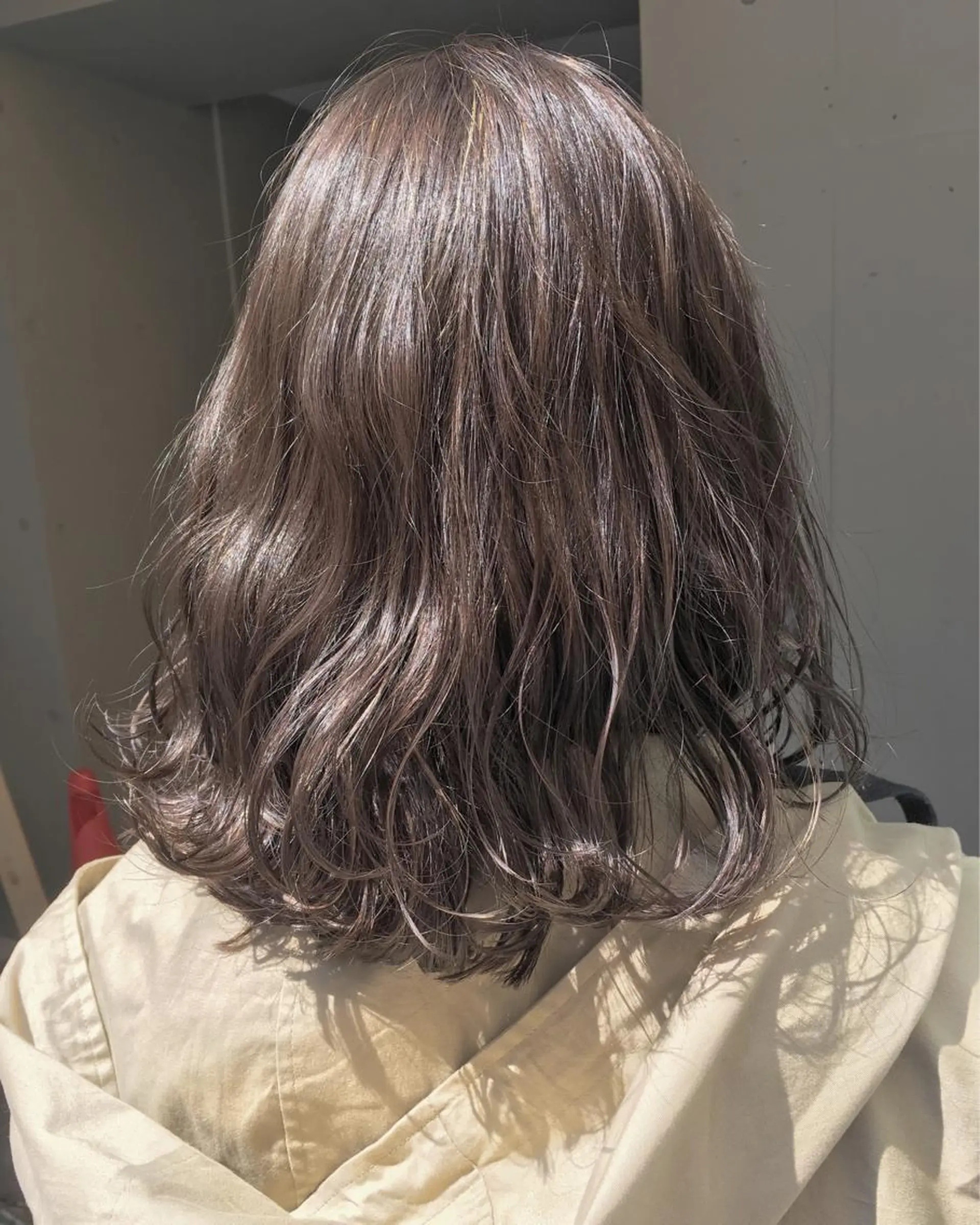 ミディアム カラー ハイライトカラー ハイライト 佐藤 高徳のヘアスタイル