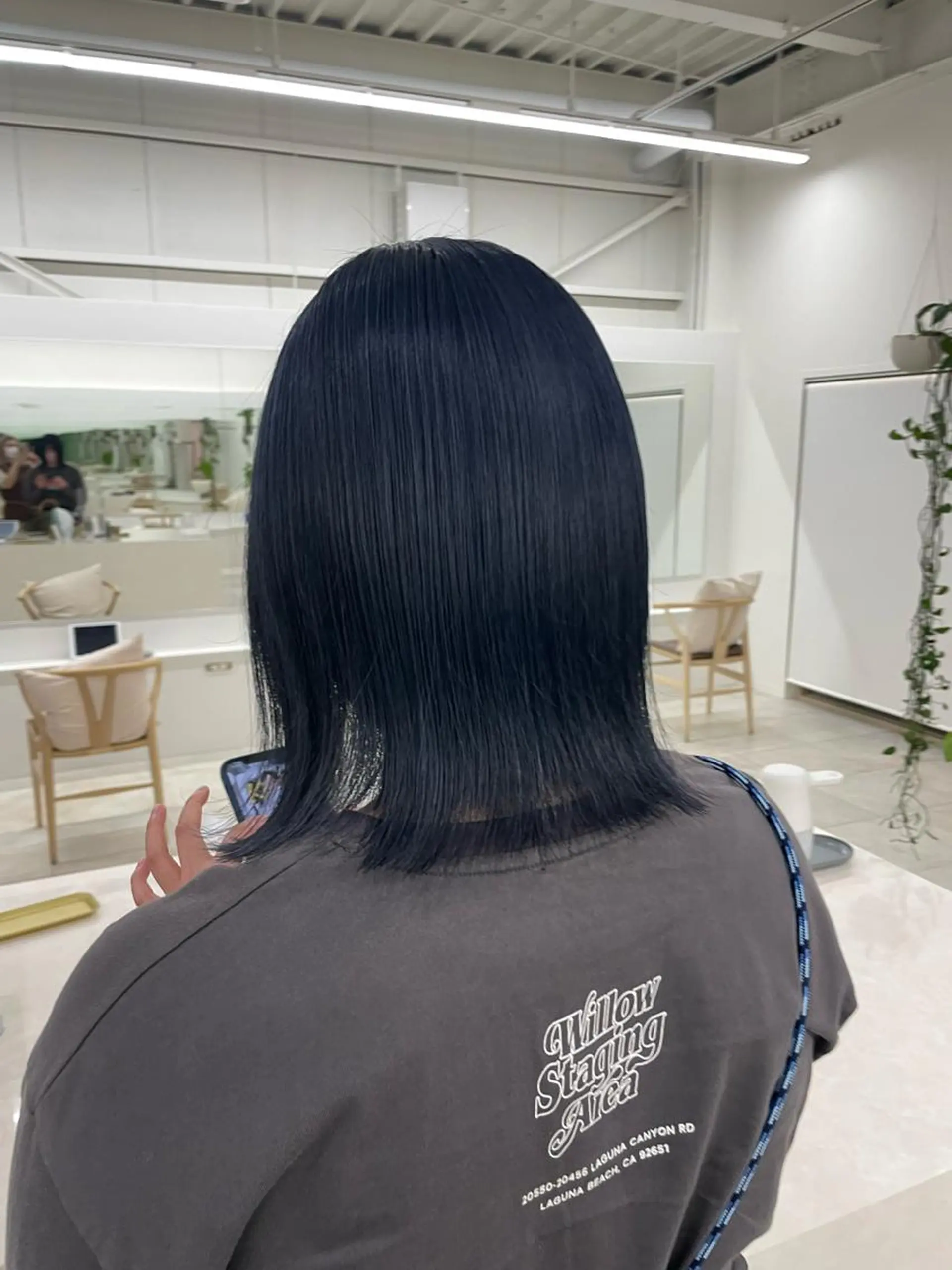 カラー ブリーチ 透明感カラー 平井 深優のヘアスタイル