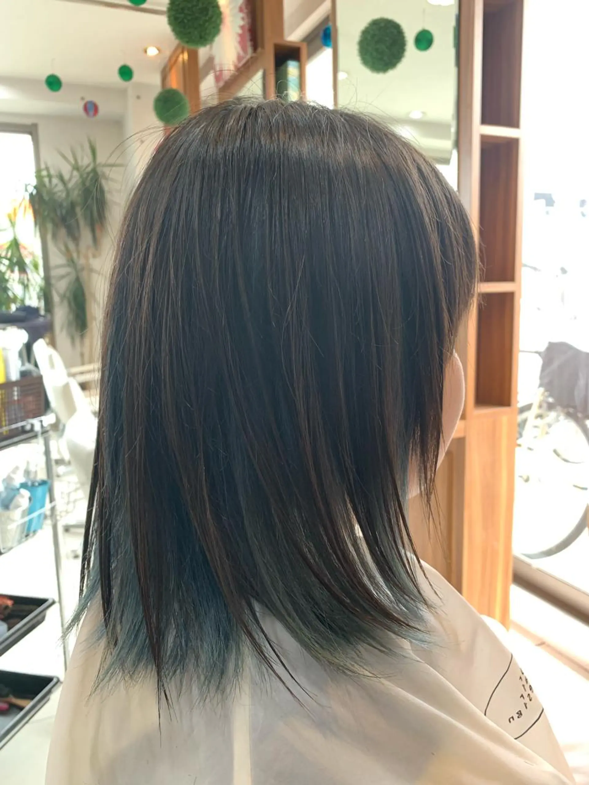 ミディアム カラー 白髪ぼかしハイライト 柳川拓哉のヘアスタイル