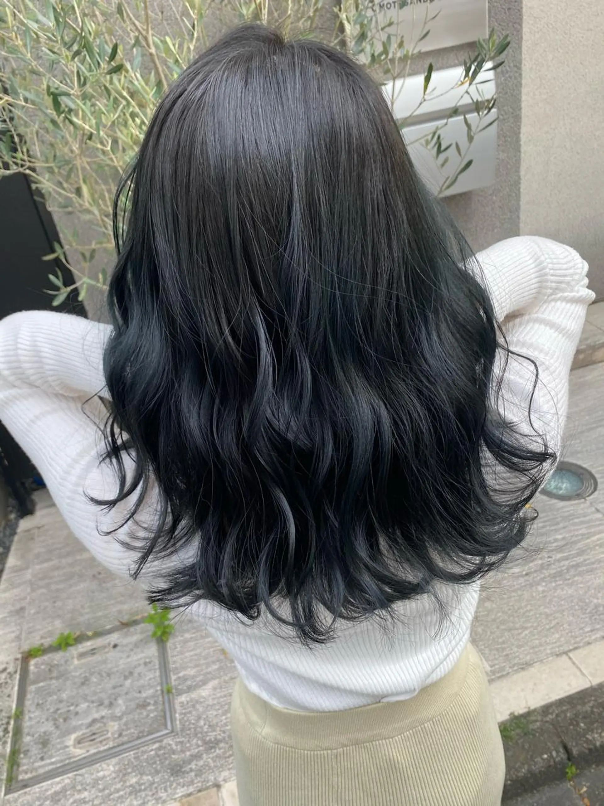 ミディアム カラー 赤み消し韓国ヘア レイヤー縮毛🤍渡邉のヘアスタイル