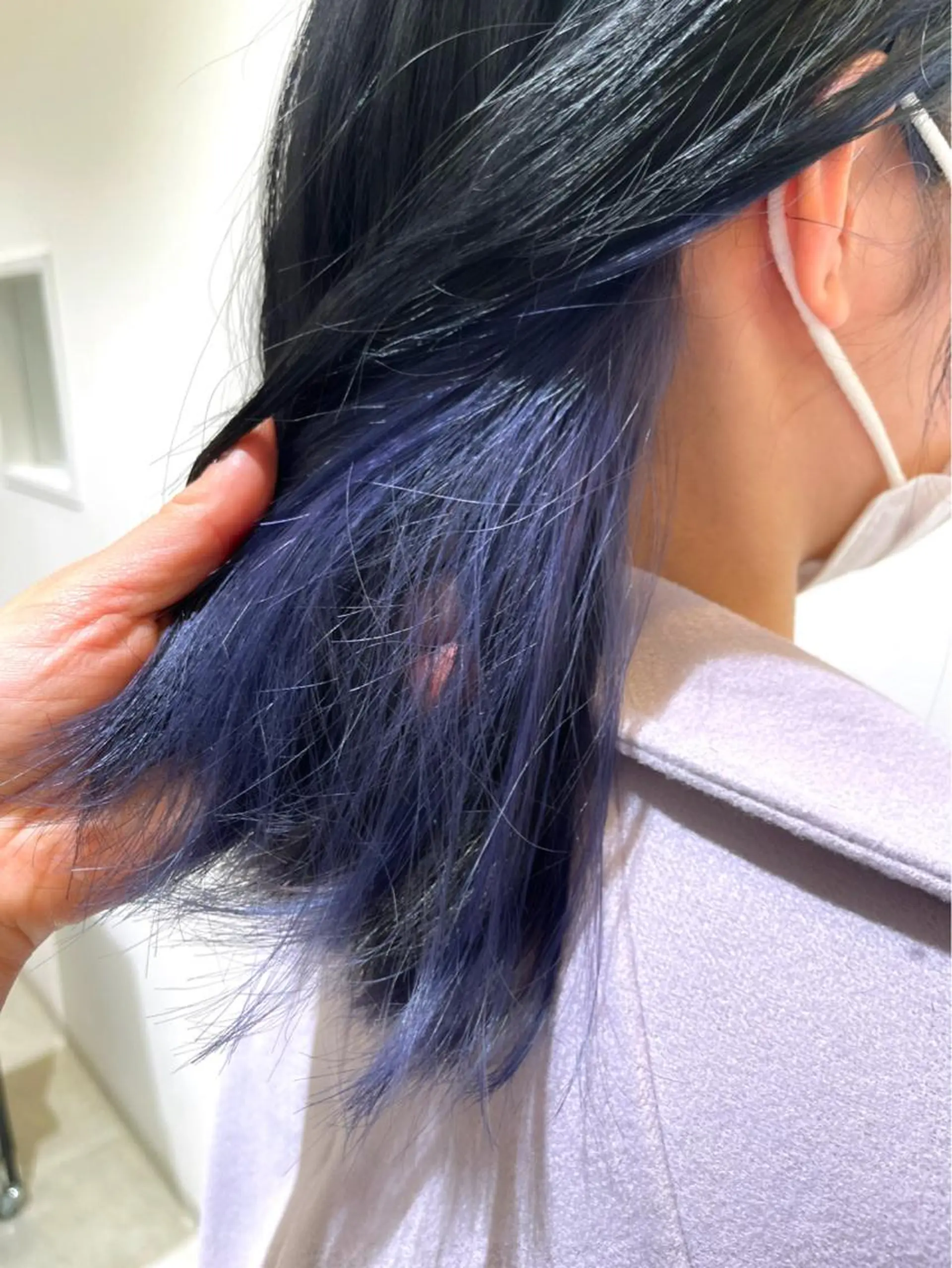 ミディアム カラー ブルーカラー ブルーグレー ブルーグレージュ グレージュ インナーカラー ヘアカラー 由比藤理子 ブリーチカラー🌈のヘアスタイル
