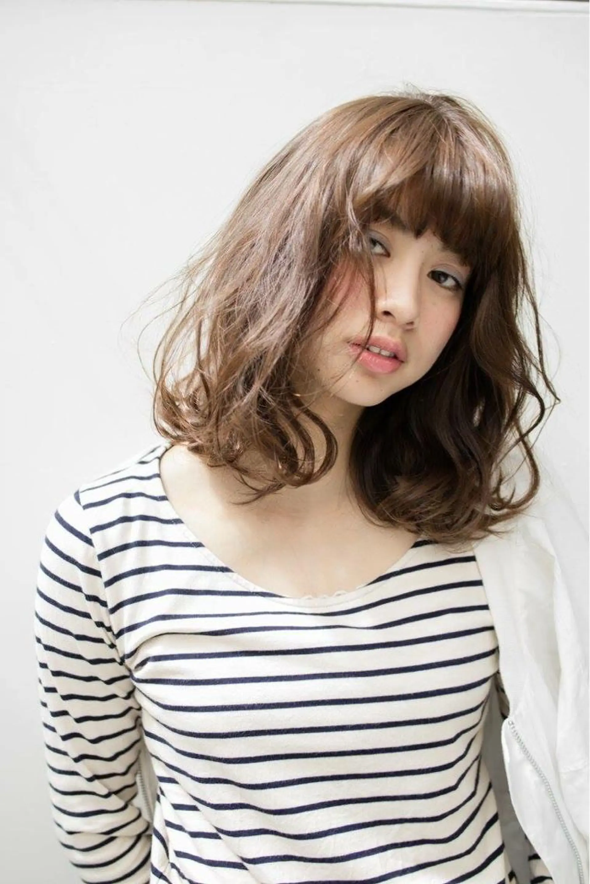 ミディアム セミロング カラー パーマ 内藤 達也のヘアスタイル