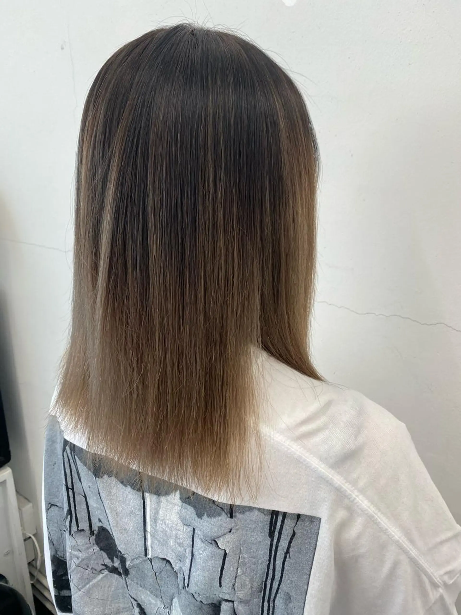 ミディアム カラー ヘアアレンジ メンズ ブリーチ　ハイトーン 特化🌈フジタハルキのヘアスタイル