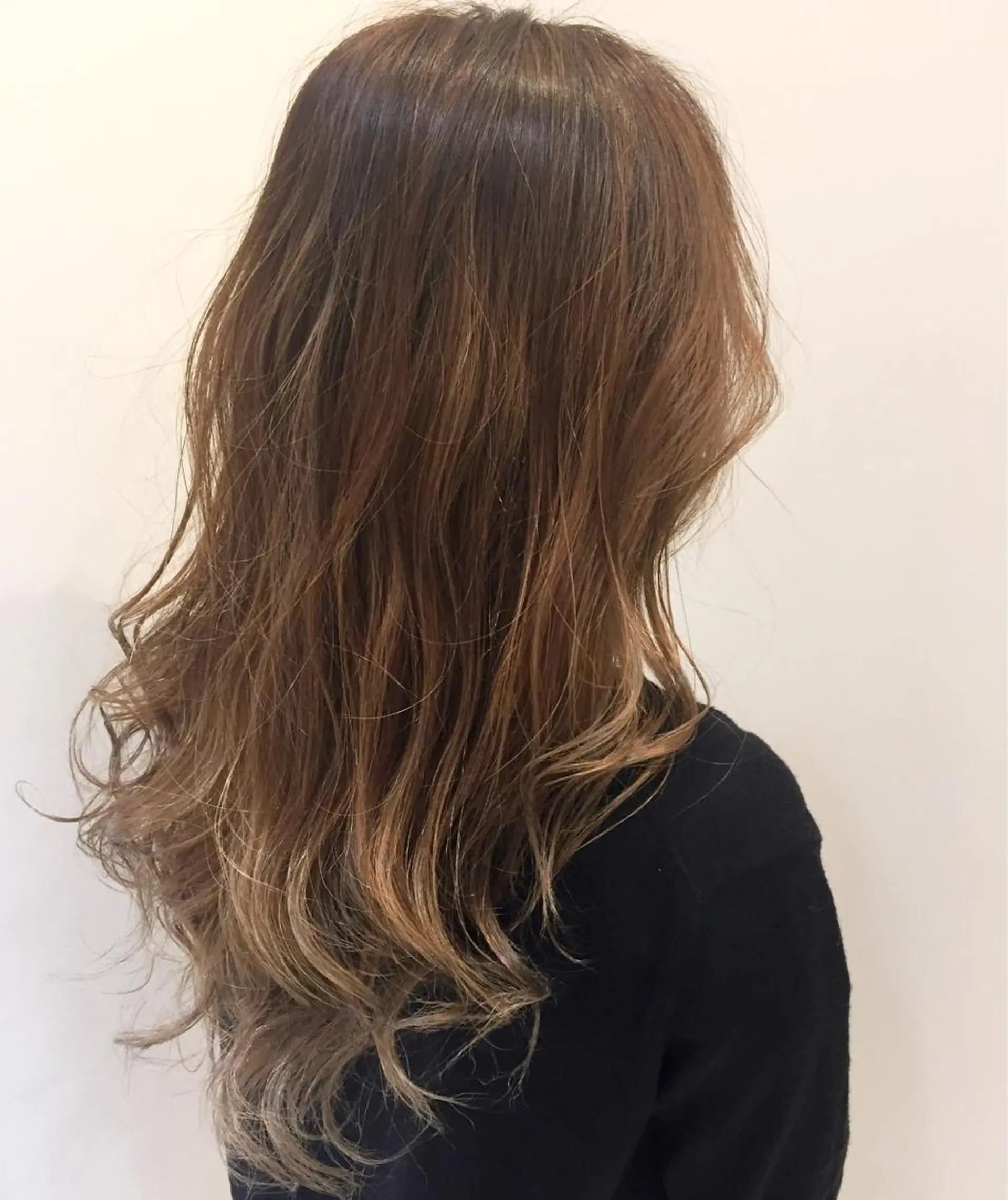 ショート ミディアム セミロング ロング カラー ベージュカラー シールエクステ⭐️ オオミタクヤのヘアスタイル