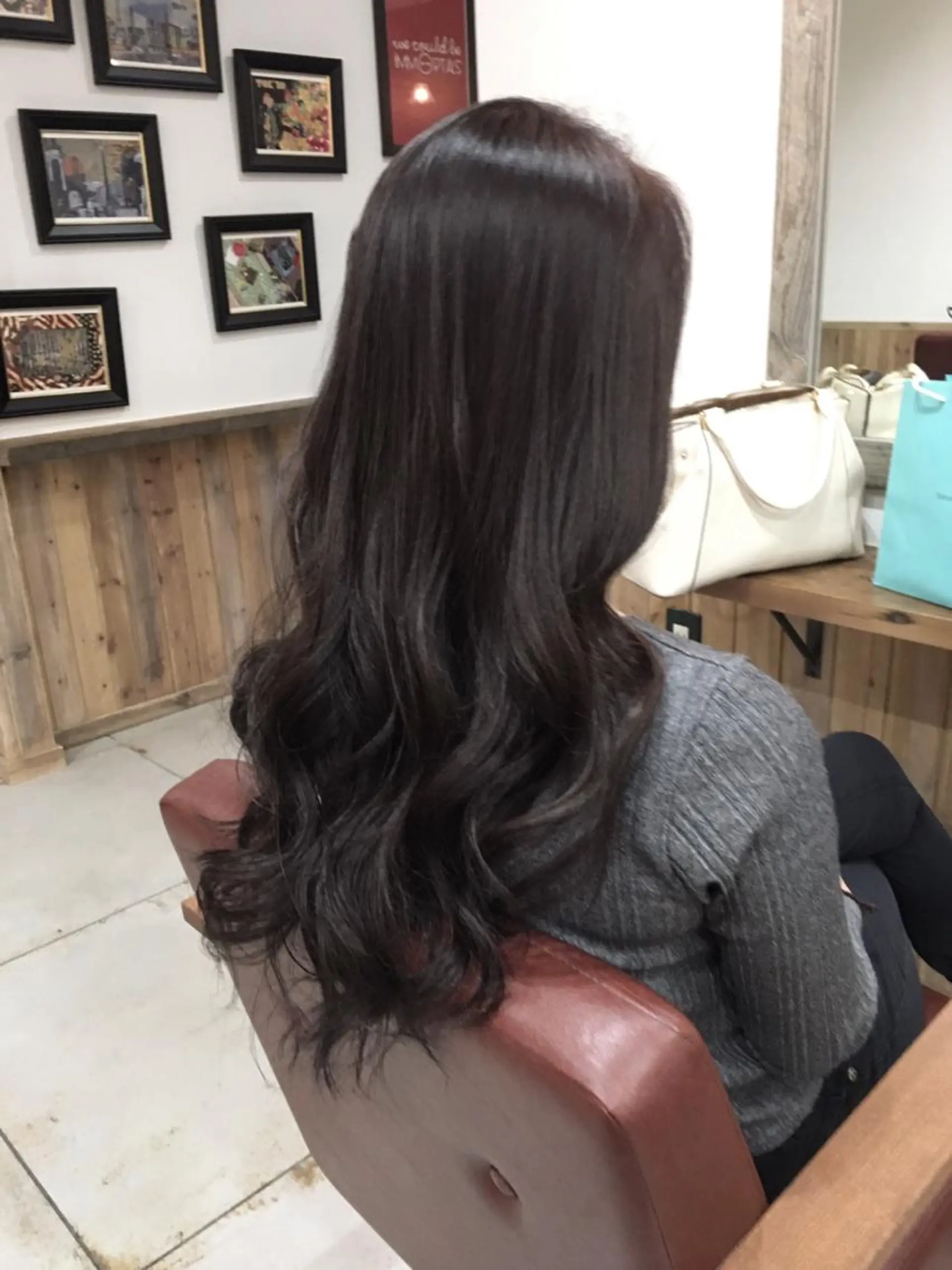 ロング カラー アッシュ アッシュグレー 🦋Oasis RINA 🦋のヘアスタイル
