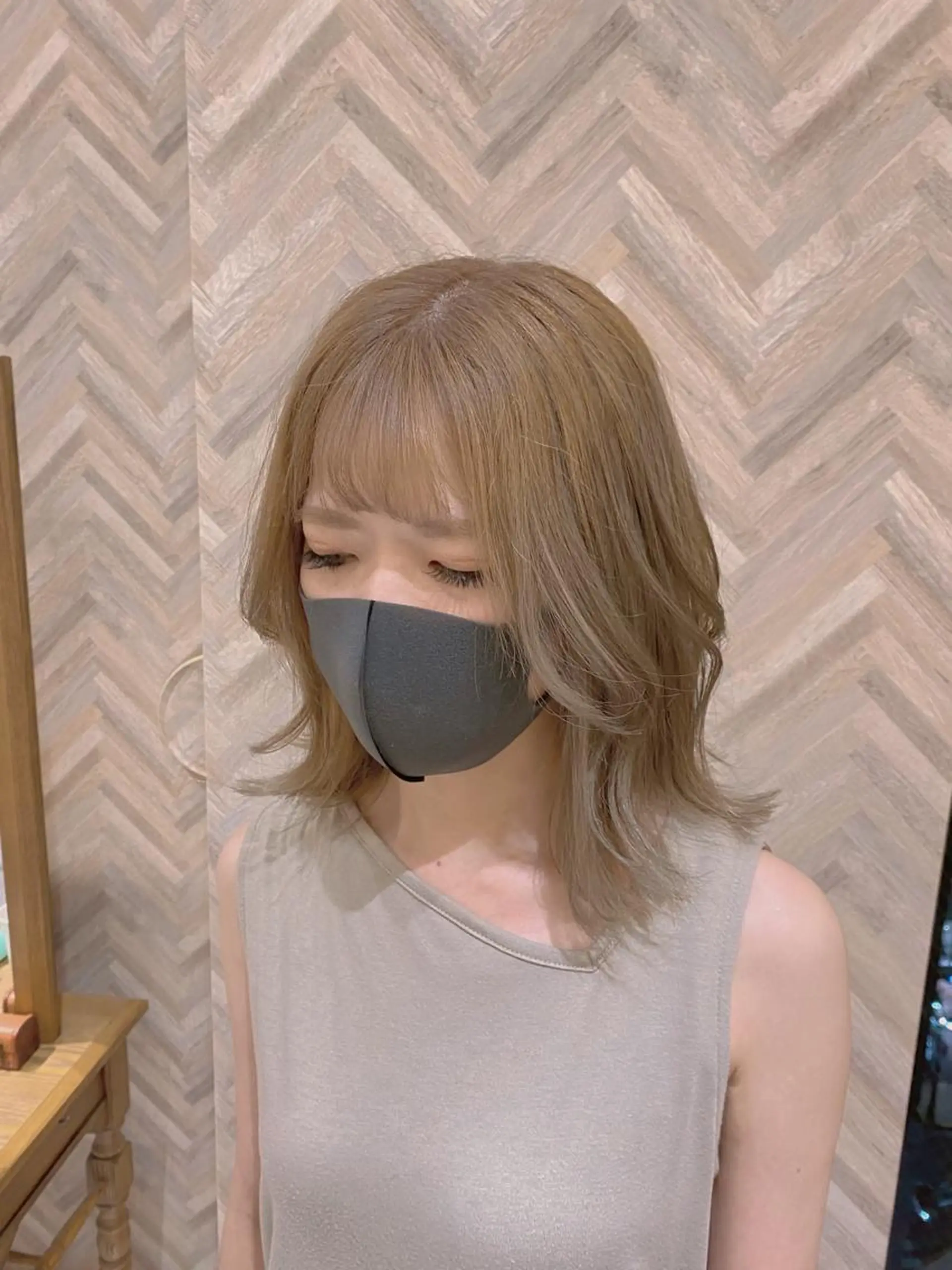 ミディアム カラー ベージュカラー ブリーチ ✨髪質改善／縮毛矯正 木村和司✨のヘアスタイル