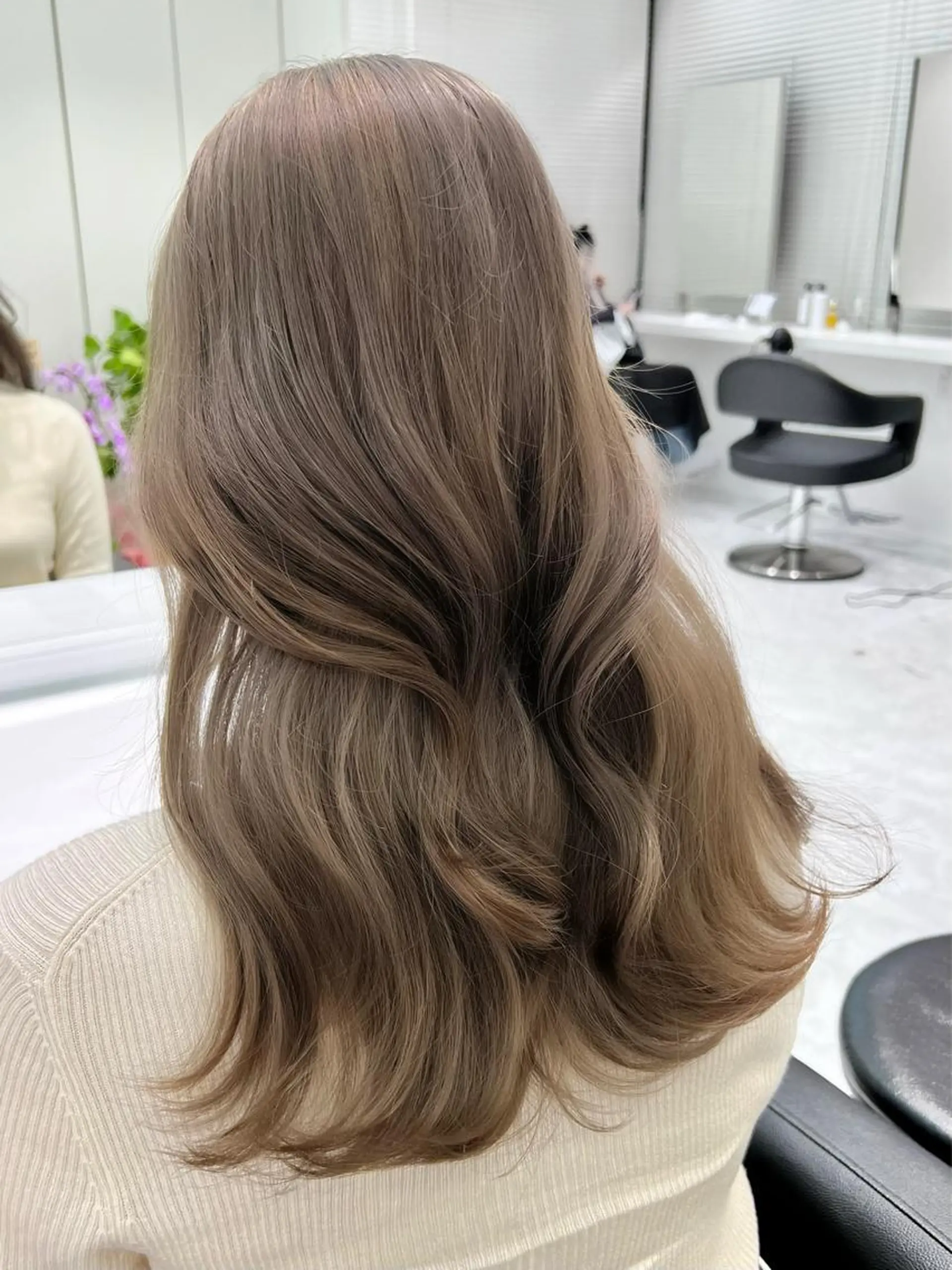 ロング ヘアカラー トリートメント ヘッドスパ ヘアセット まつパ/ケア ブリーチ/sEnAのヘアスタイル