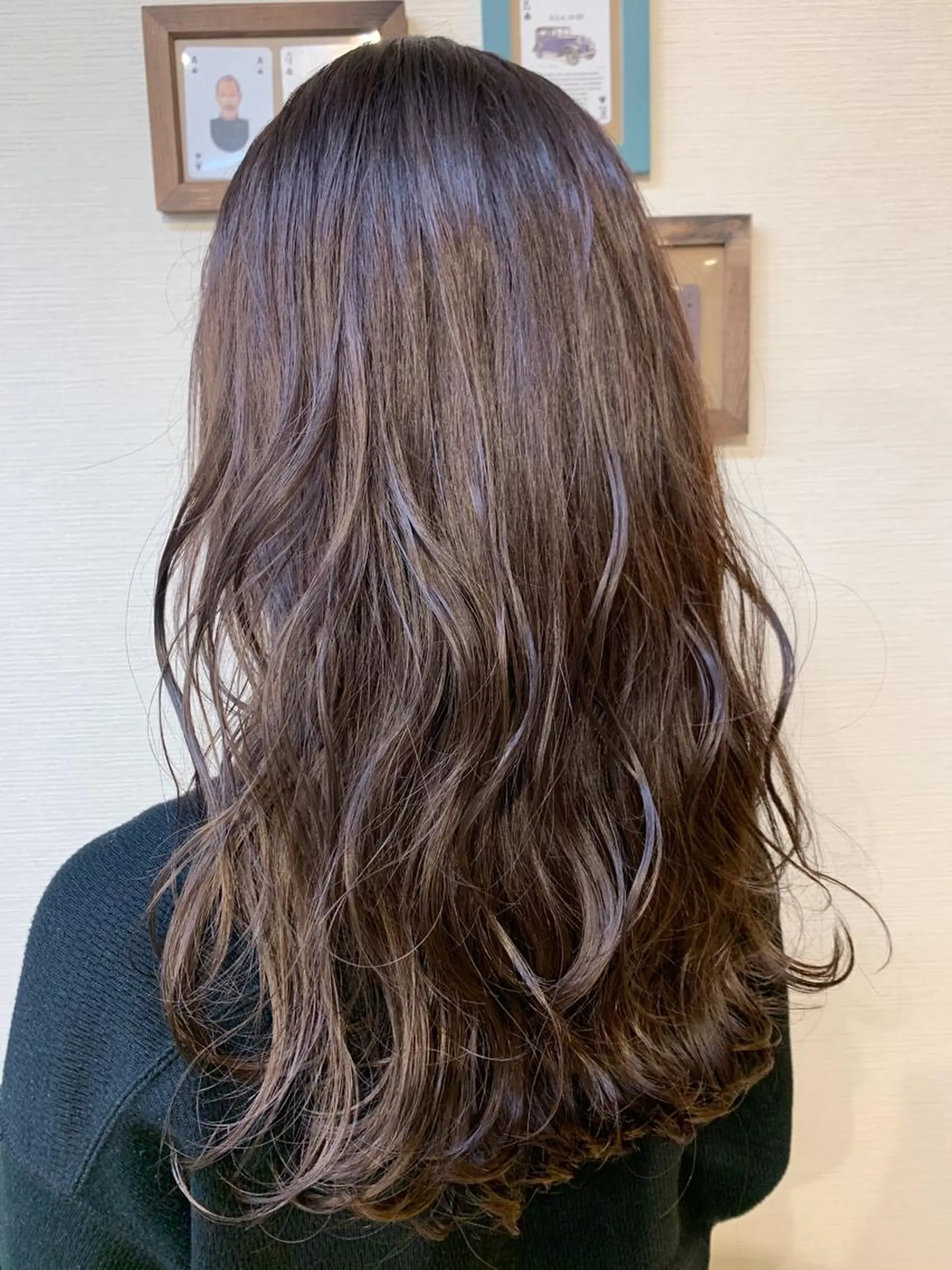 ロング カラー 中垣 南のヘアスタイル