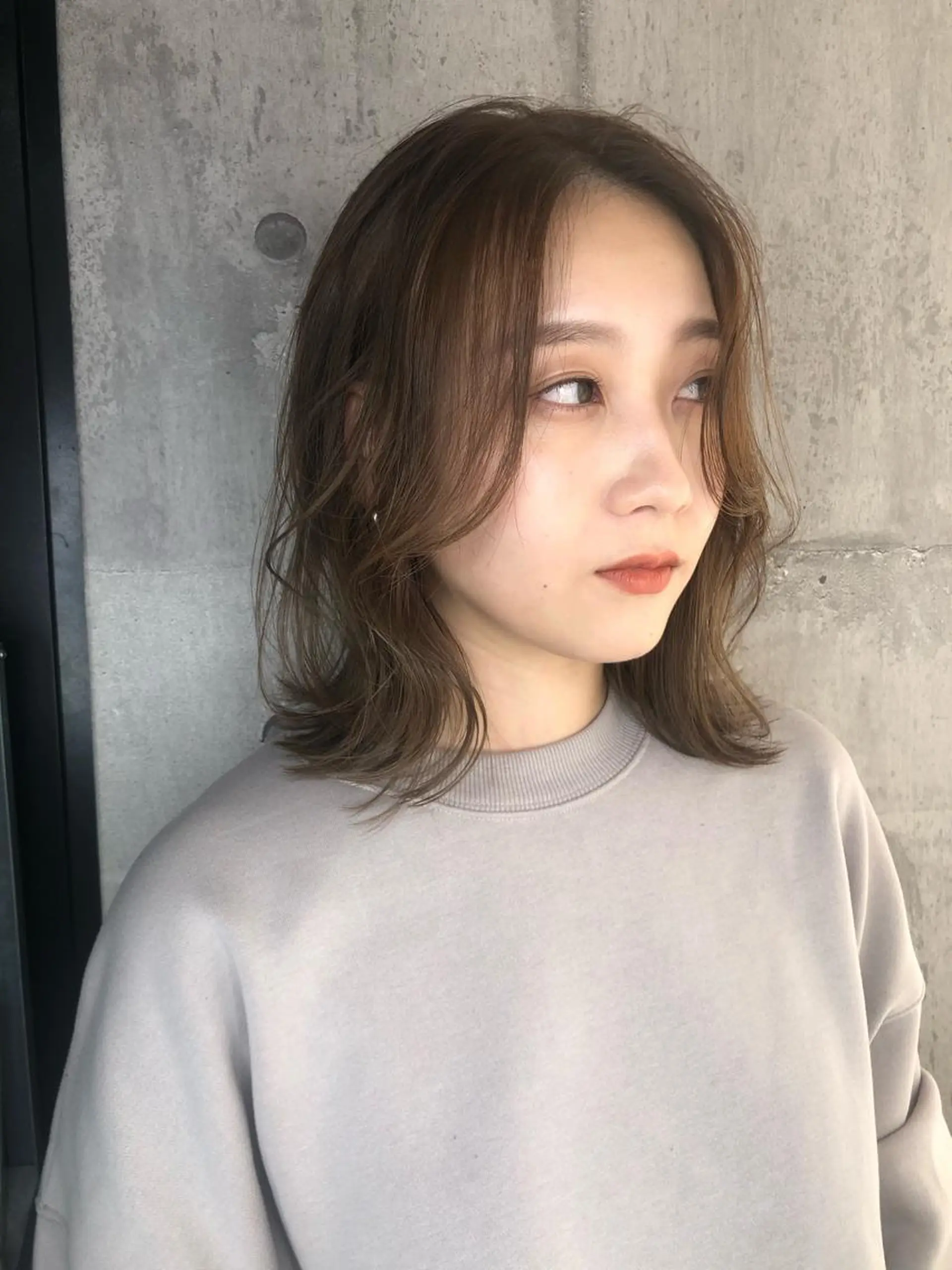 ミディアム カット ヘアカラー トリートメント 早瀬裕之 パーマのヘアスタイル