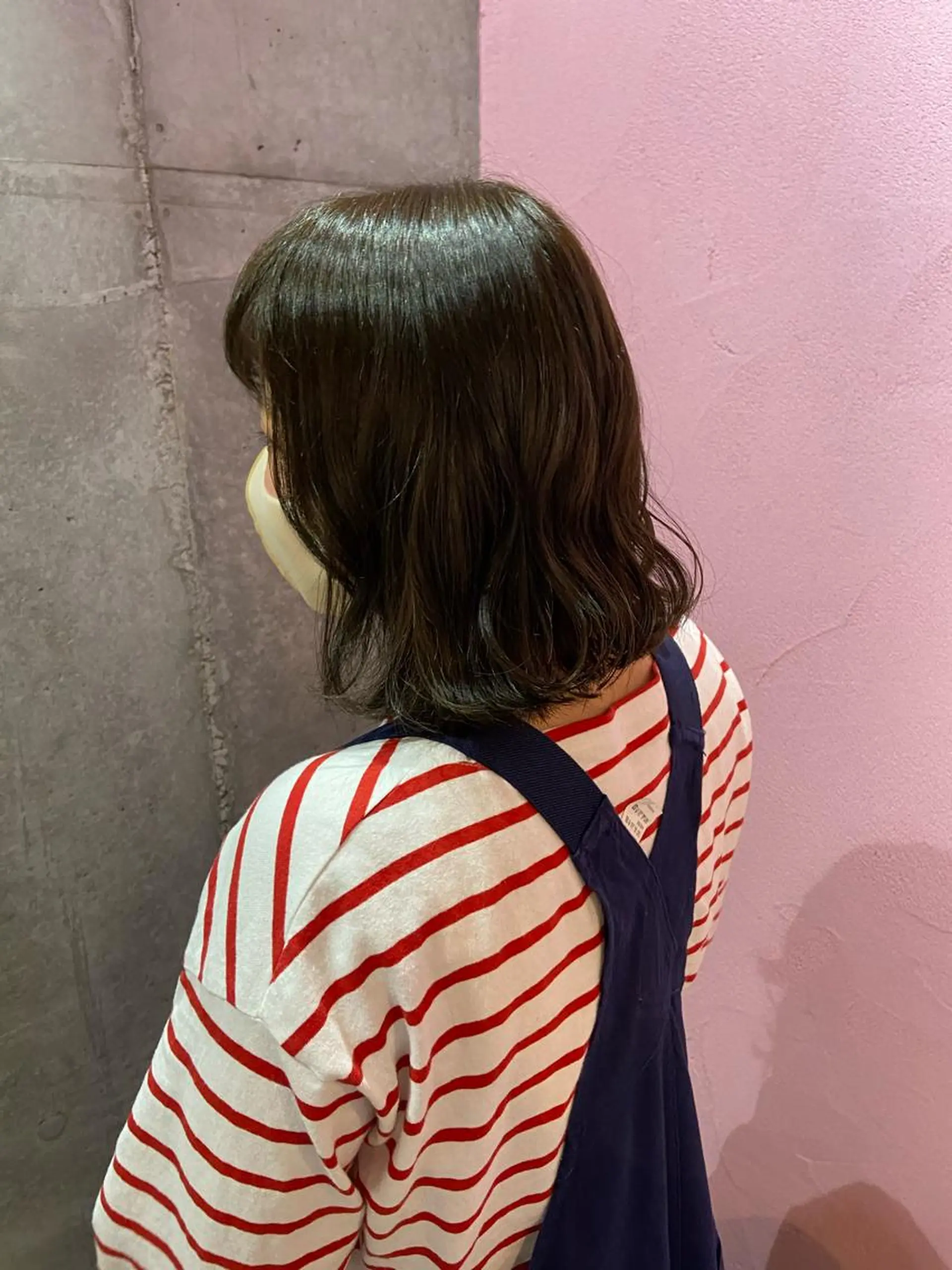 ミディアム カラー 艶感透明感カラー🤍 hinaのヘアスタイル