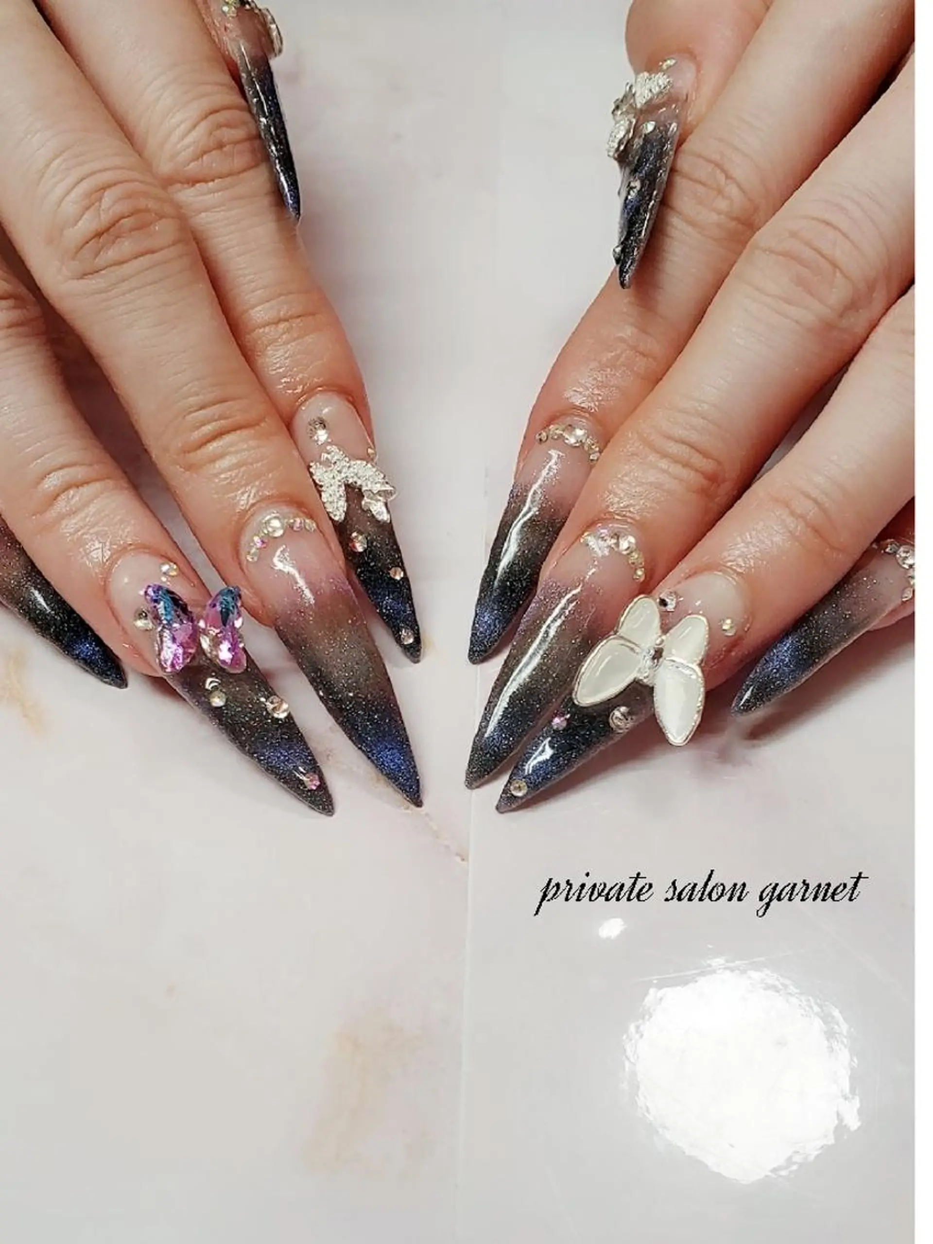 ネイル マグネットネイル ハンドネイル Garnet nailのネイルデザイン