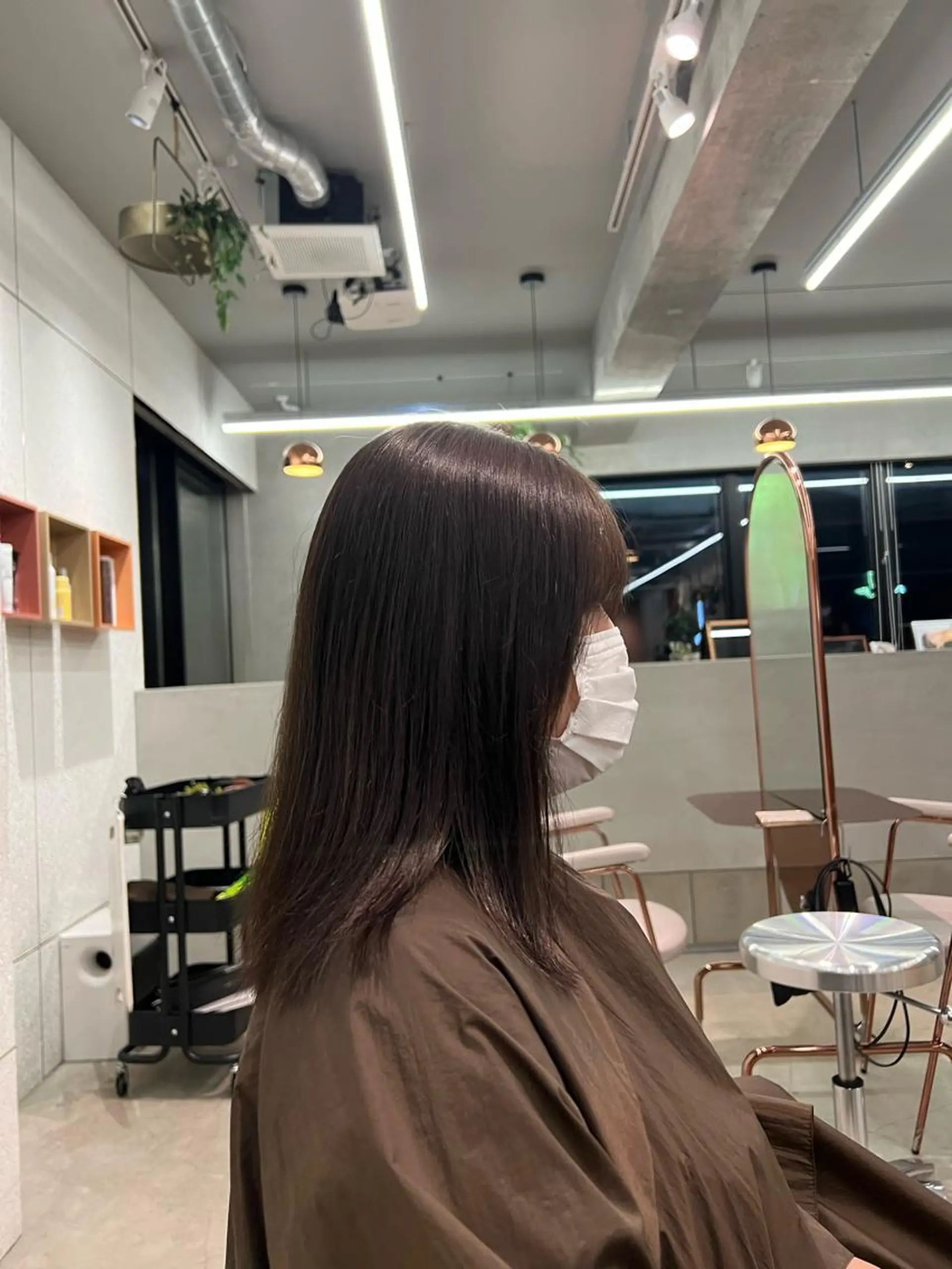 セミロング アッシュ ケアブリーチ/ ハイトーン/牧野のヘアスタイル