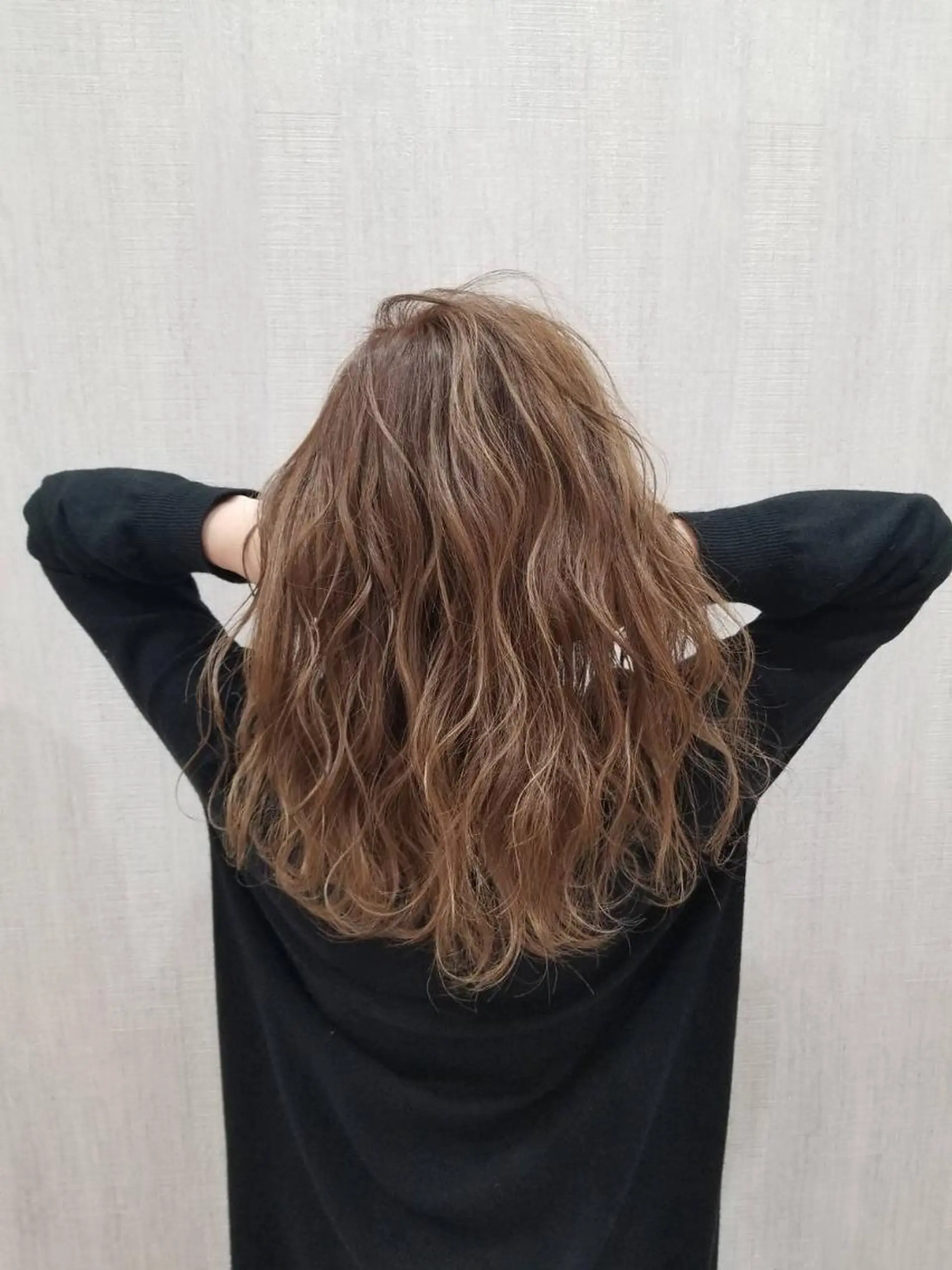 セミロング カラー ハイライトカラー イルミナカラー ハイライト 店長✨レイヤー✖️ 髪質改善✖️韓国ヘアのヘアスタイル