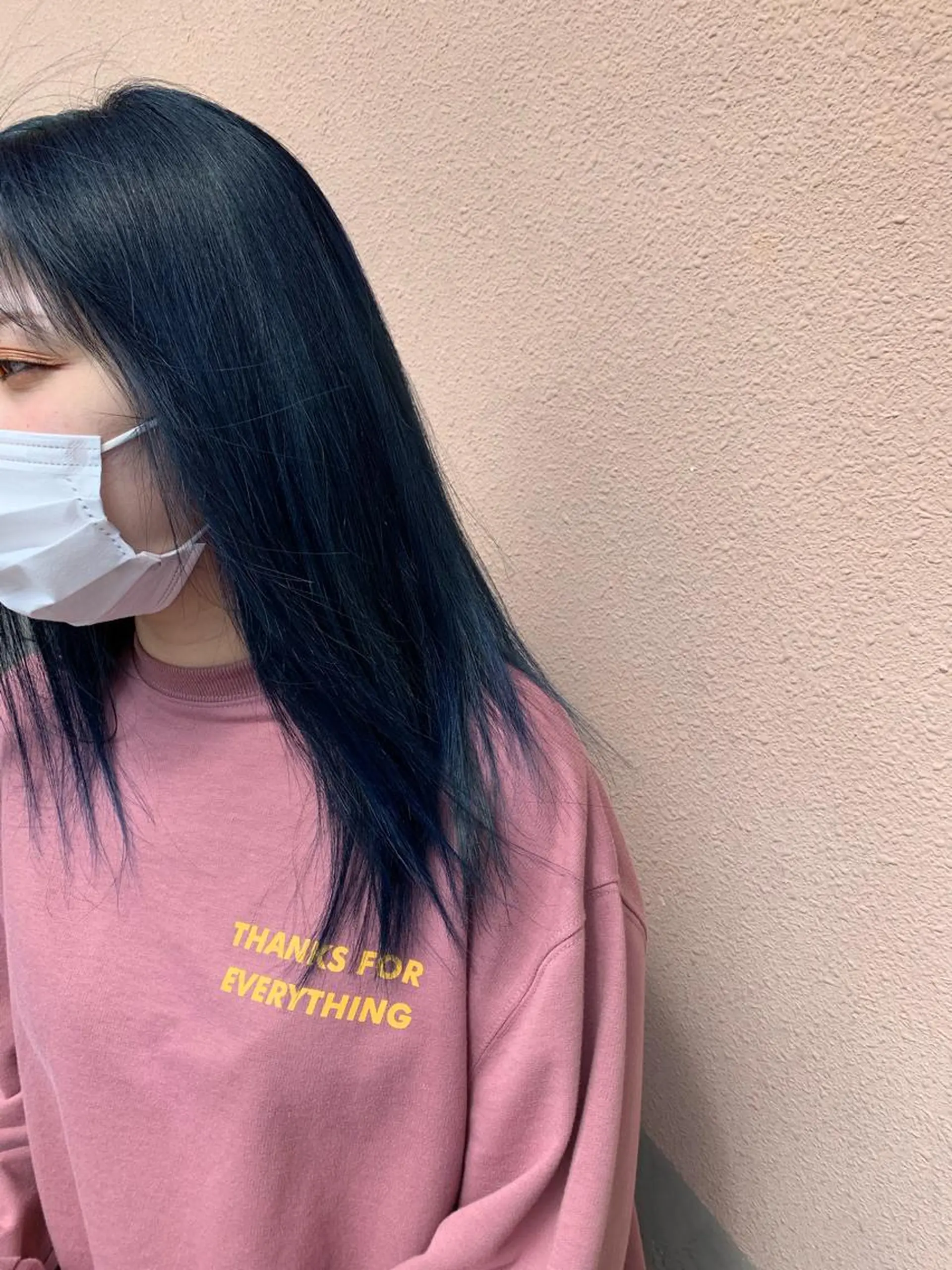 セミロング カラー ブリーチ ブルーカラー ネイビーカラー stylist Yukieのヘアスタイル