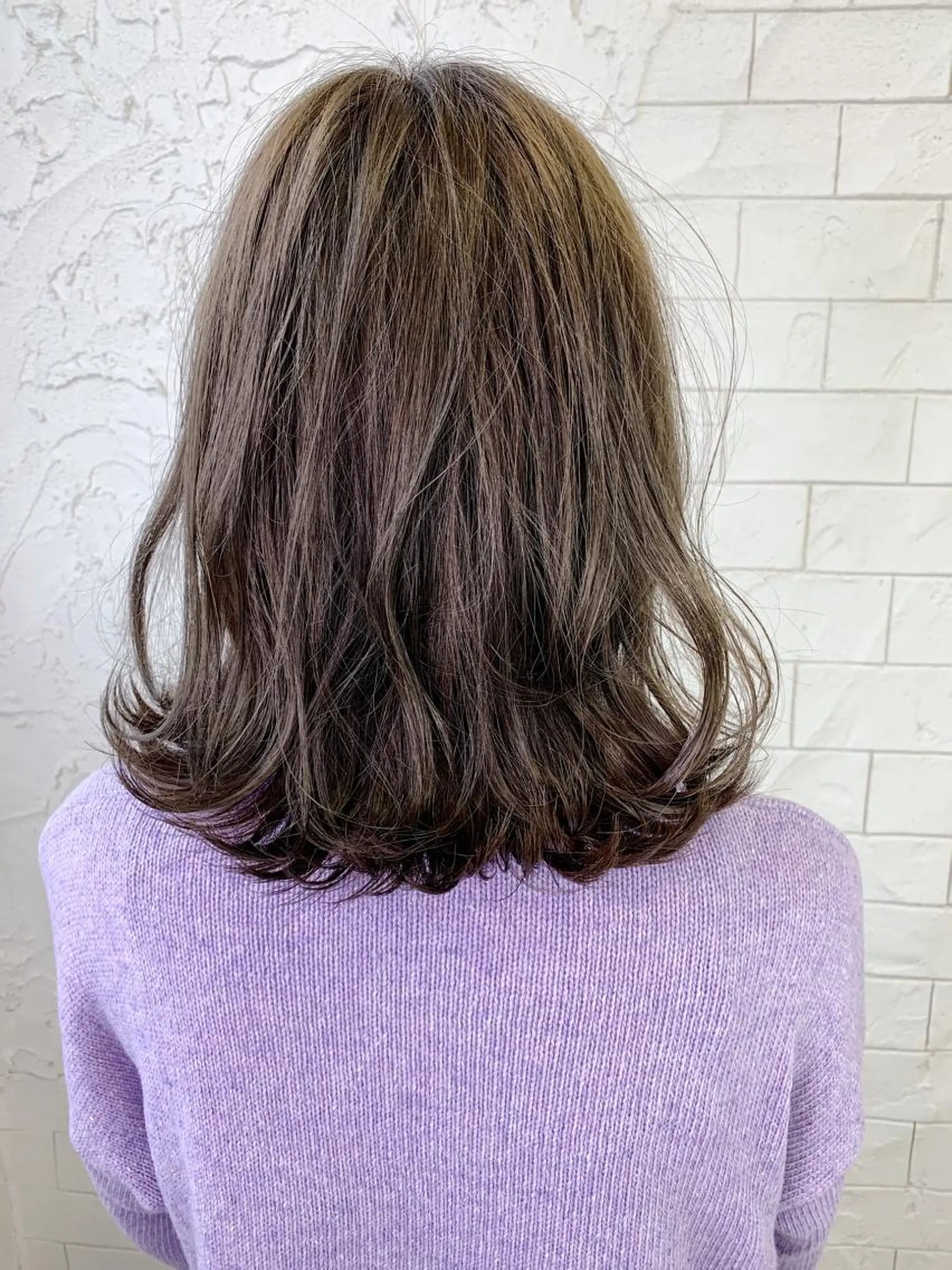 ミディアム カラー 関谷 つばさのヘアスタイル