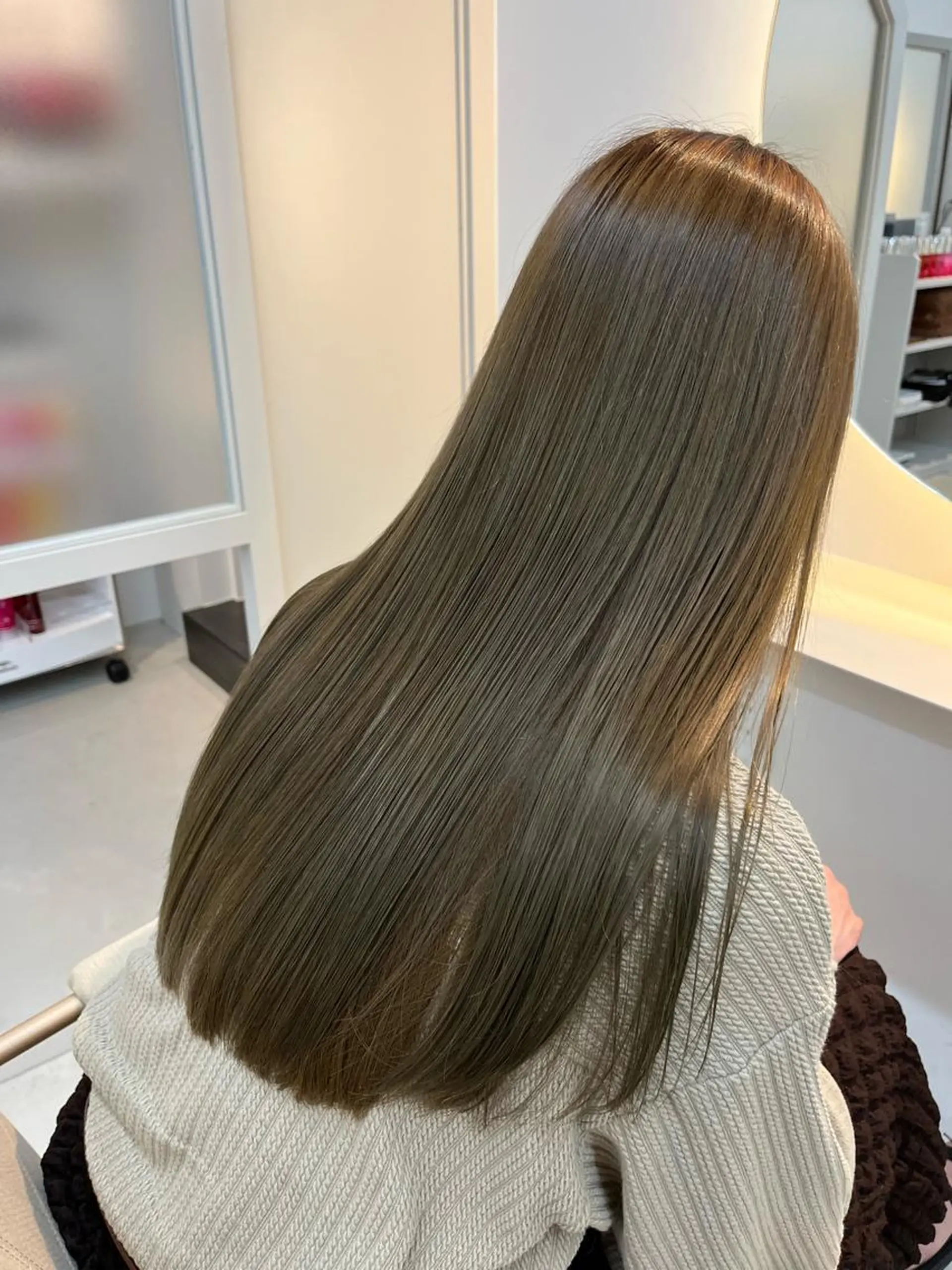 ロング ヘアカラー トリートメント 恒松 大毅のヘアスタイル