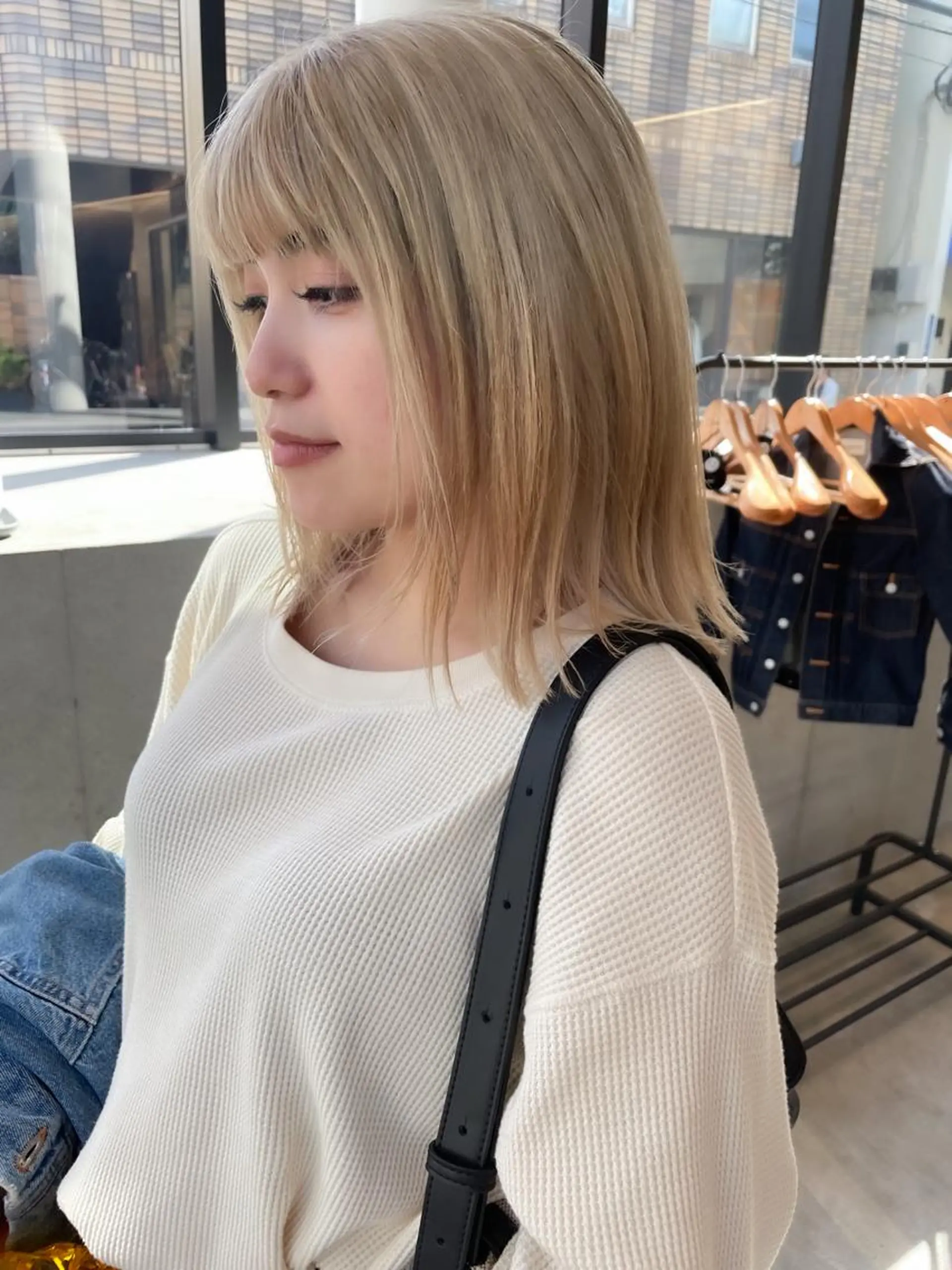 ショート カラー ヘアアレンジ ミニボブ/ブリーチ 🌈MISATOのヘアスタイル