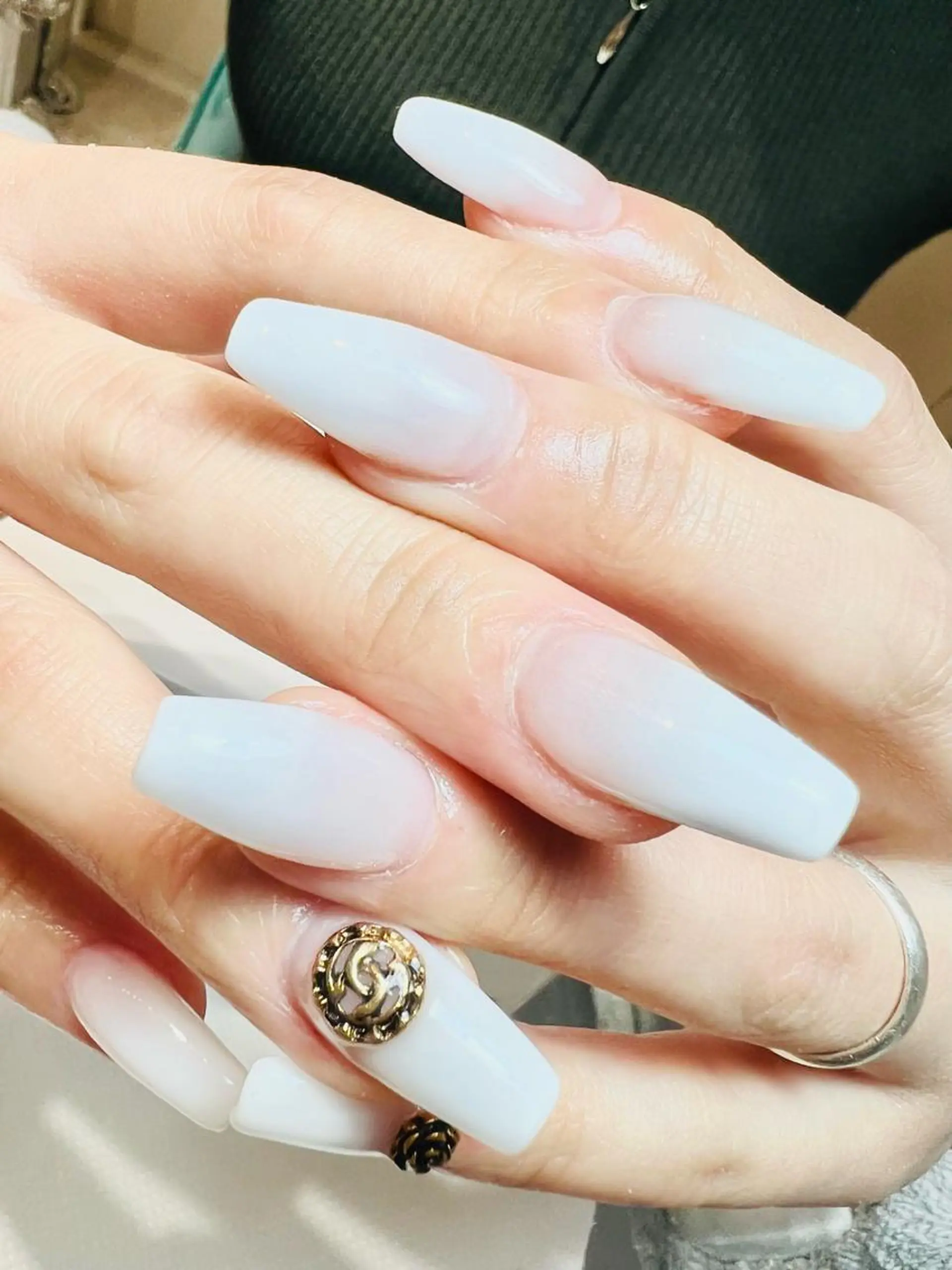 ネイル ワンカラーネイル スカルプネイル bijou nails所属・bijou nails　蓮のネイルデザイン